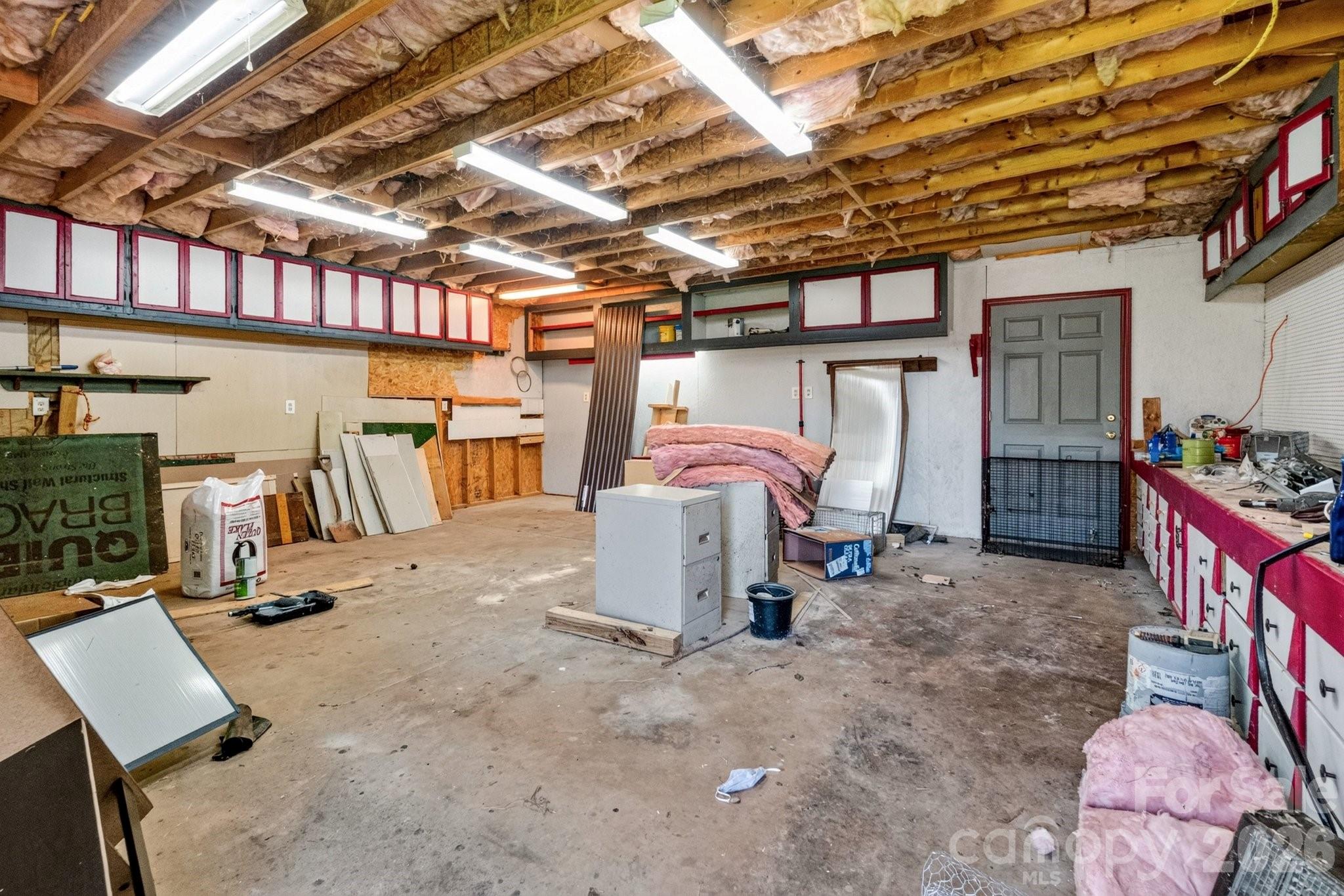 123 Robinette Ln, Statesville, NC 28625