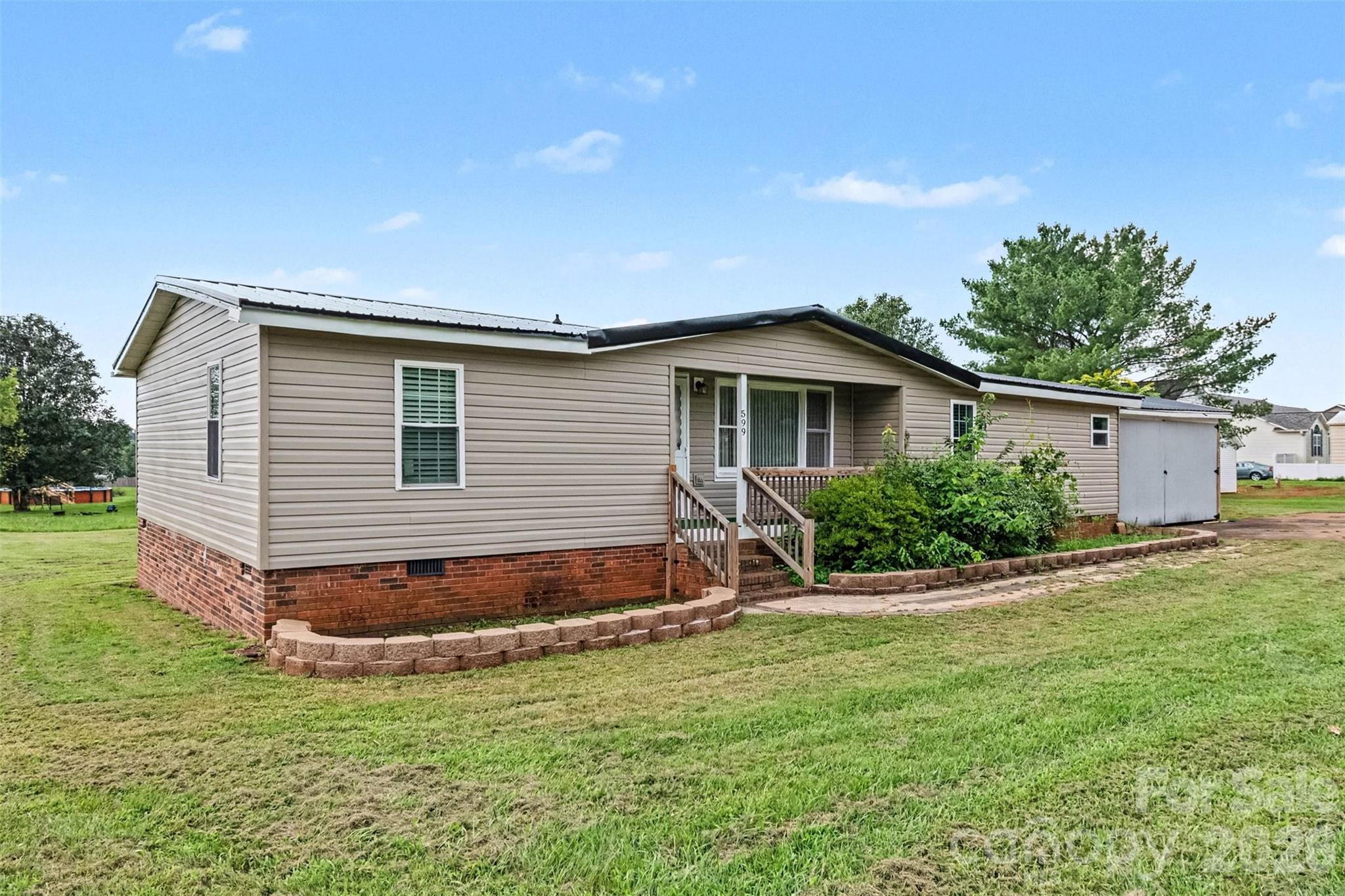 599 Scotts Creek Rd, Statesville, NC 28625