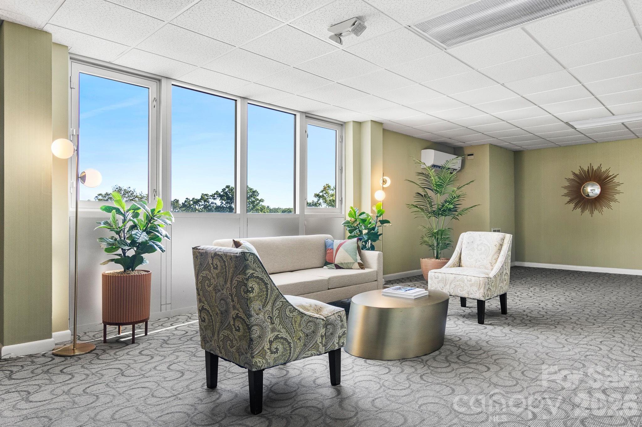 1300 Reece Rd #412, Charlotte, NC 28209