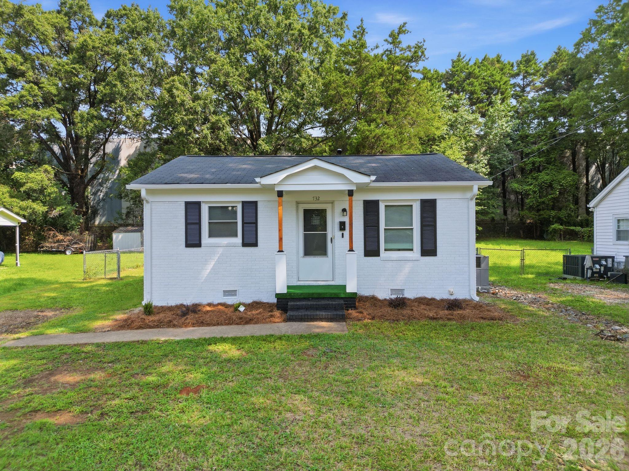 732 Wabash Ave, Charlotte, NC 28208