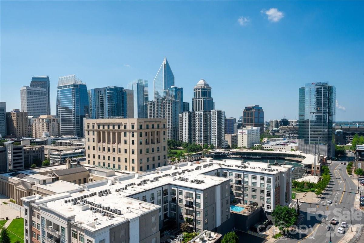 400 N Church St #215, Charlotte, NC 28202