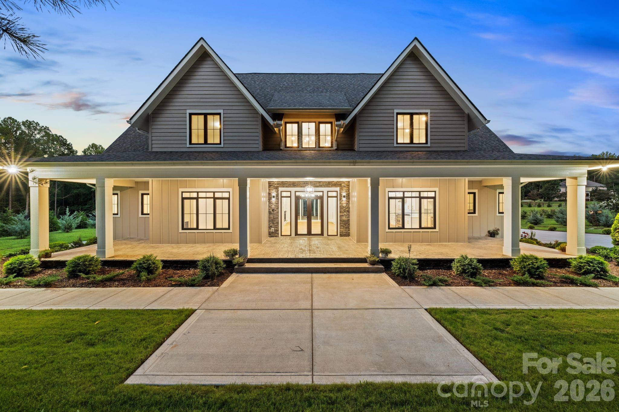 8941 Blair Rd, Charlotte, NC 28227