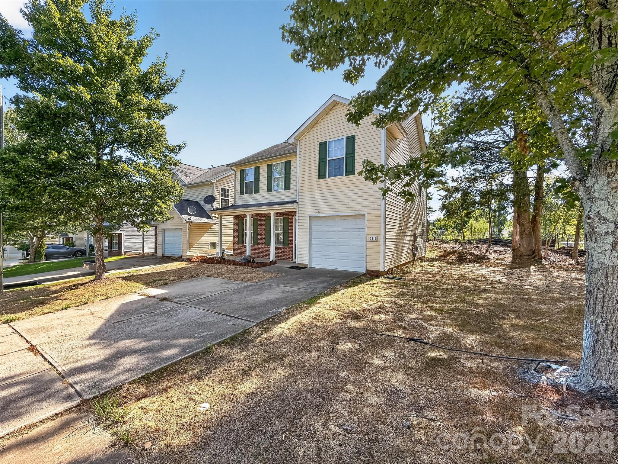 2216 Emmons Ln, Charlotte, NC 28212
