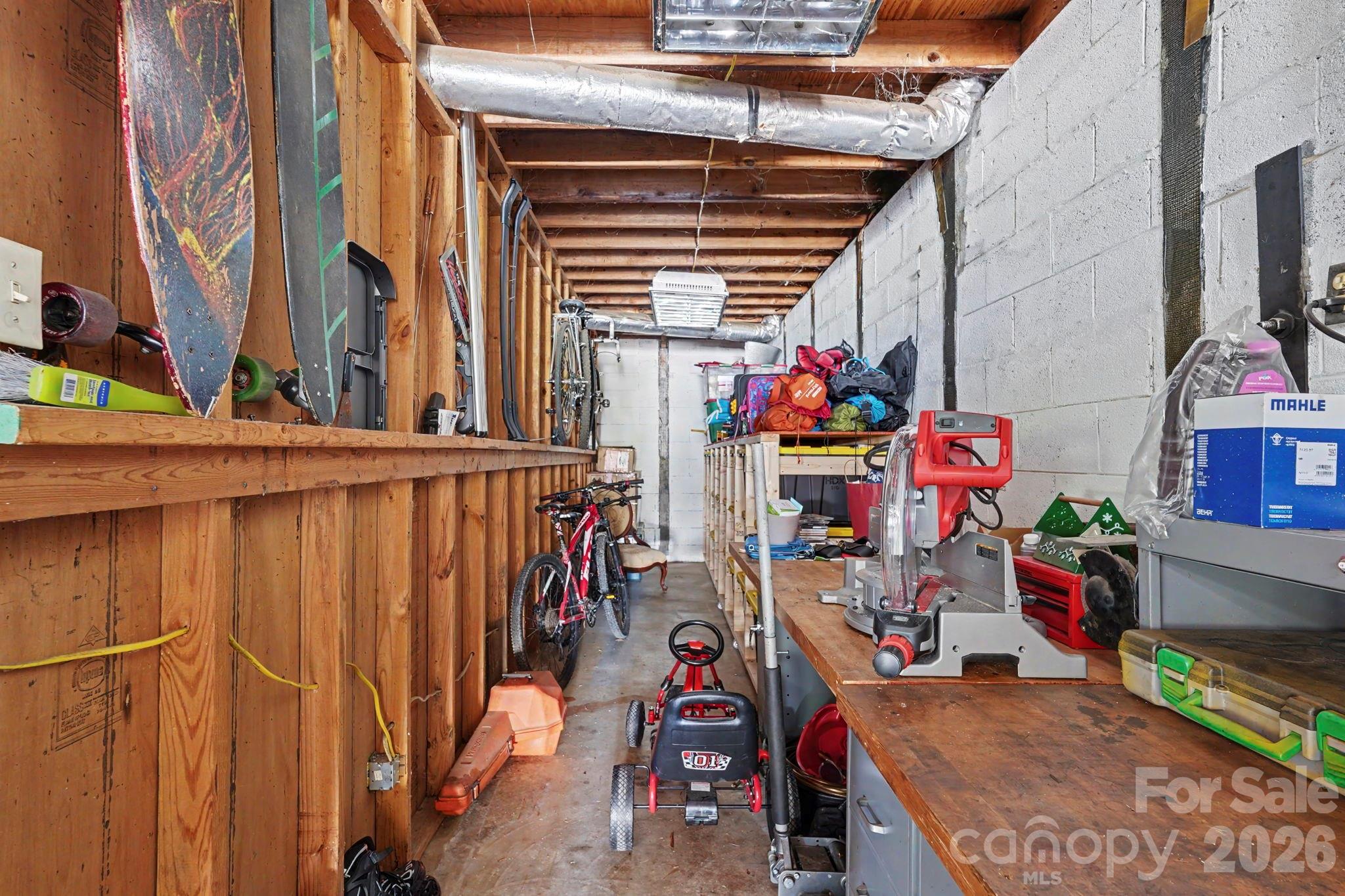 7220 Pharr Mill Rd, Harrisburg, NC 28075