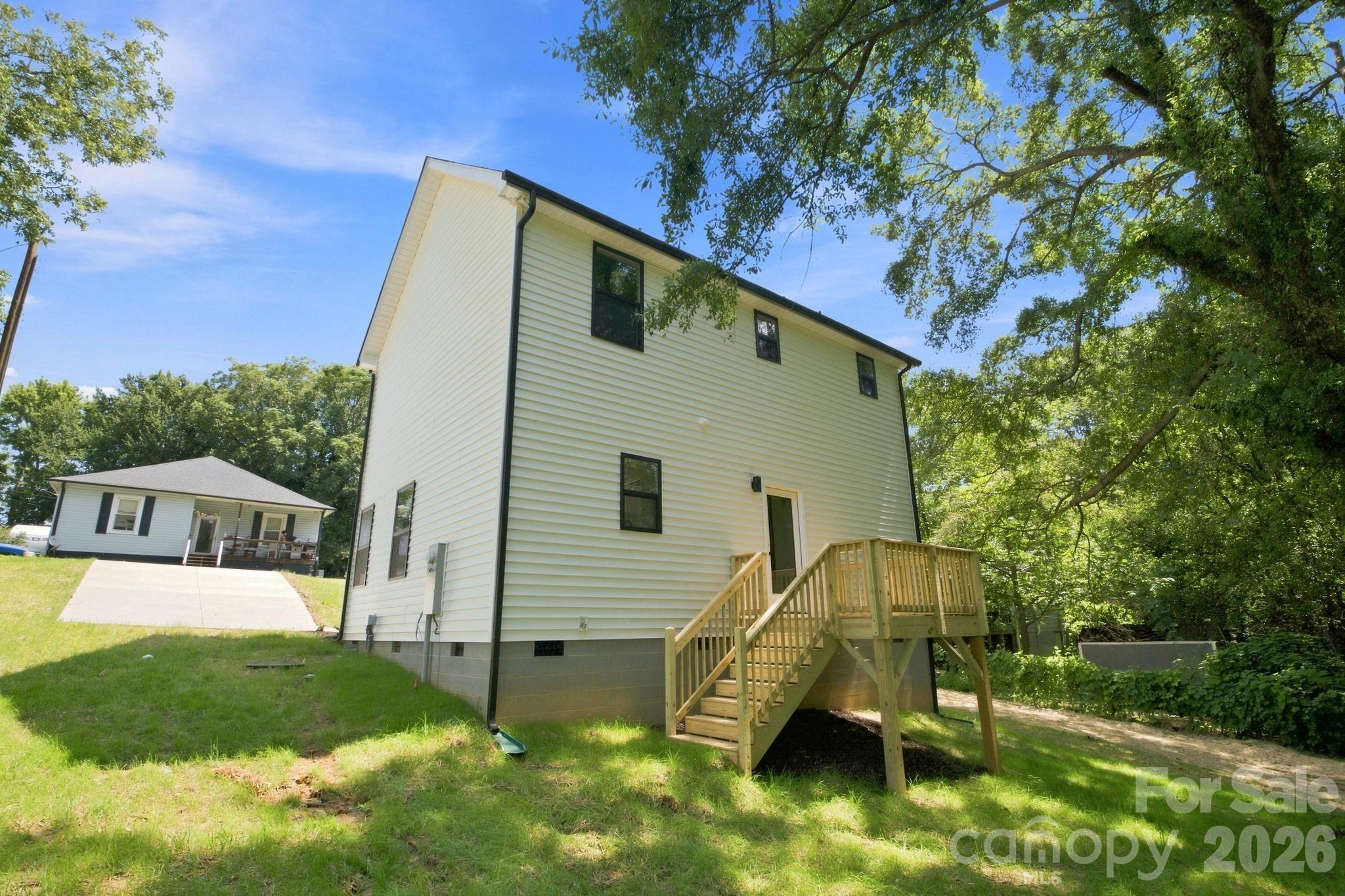 1851 Hilltop Cir, Gastonia, NC 28054
