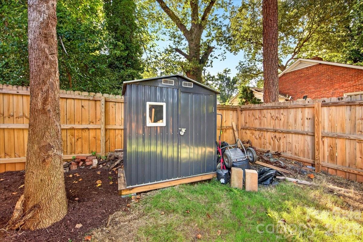 816 State St, Charlotte, NC 28208