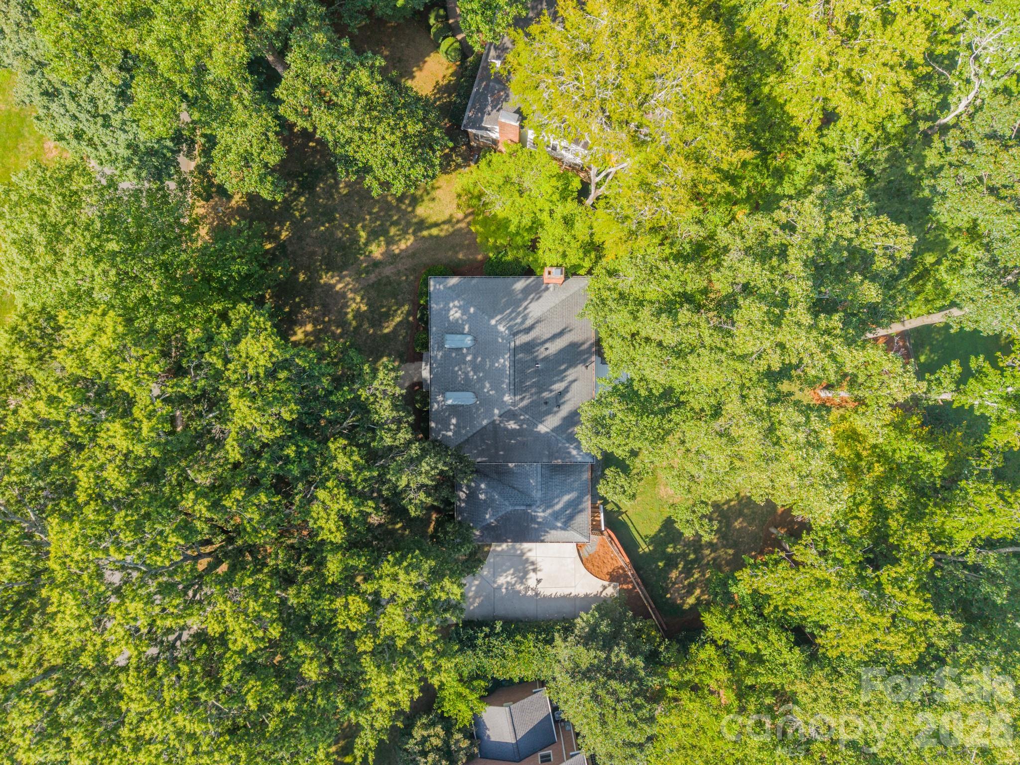 3821 Silver Bell Dr, Charlotte, NC 28211