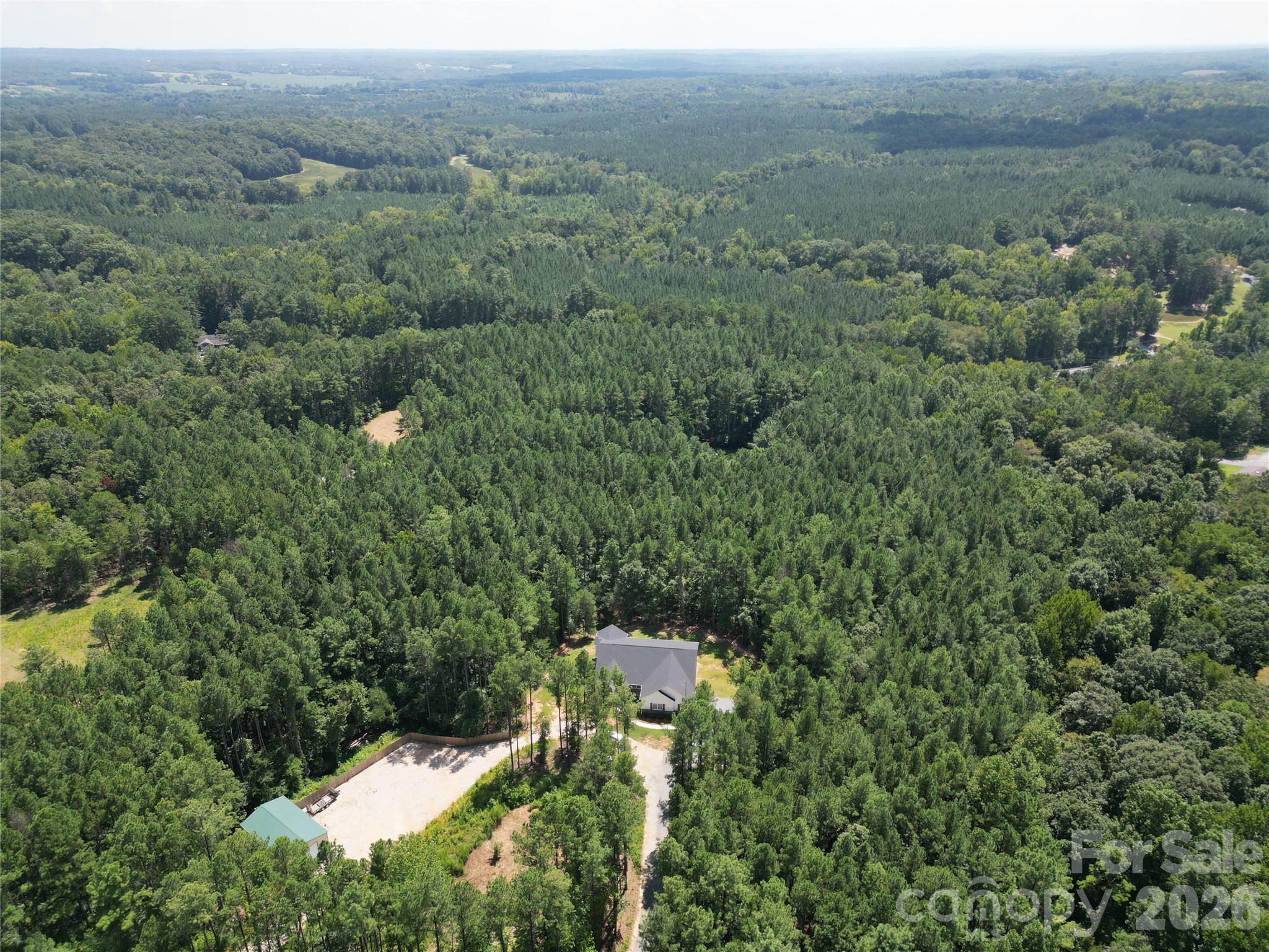 997 S Skyland Dr, Mount Pleasant, NC 28124
