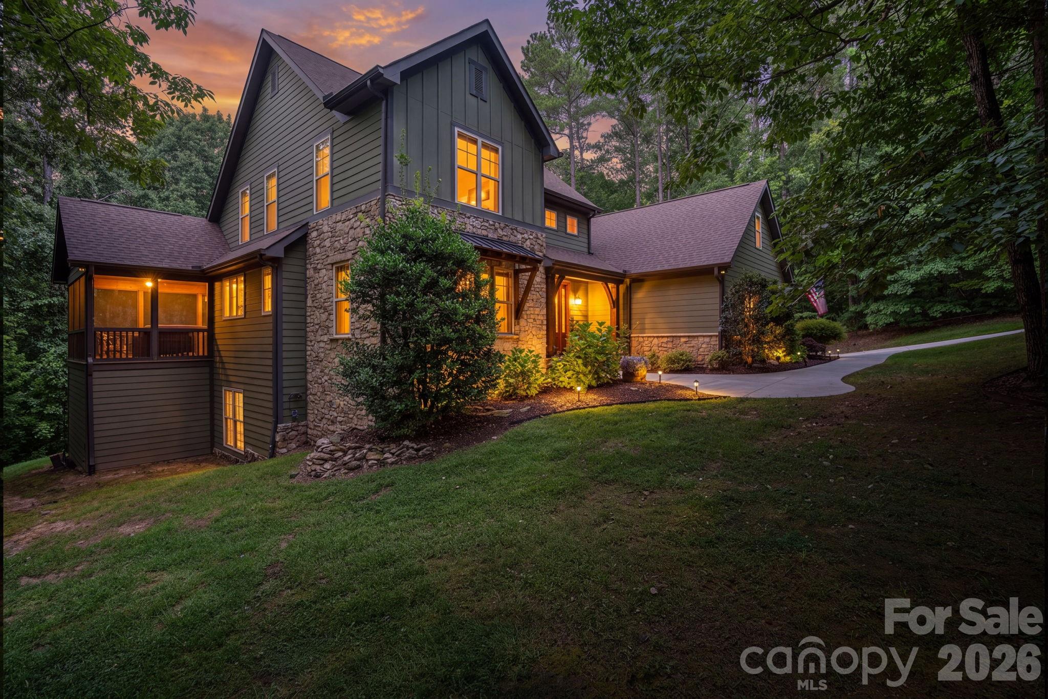 1903 Miners Creek Dr, Lincolnton, NC 28092