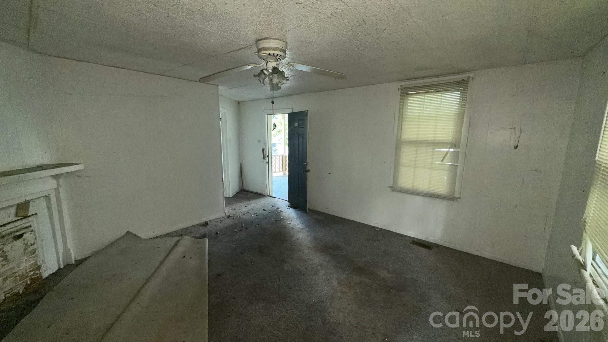 109 Dean St, Gastonia, NC 28052