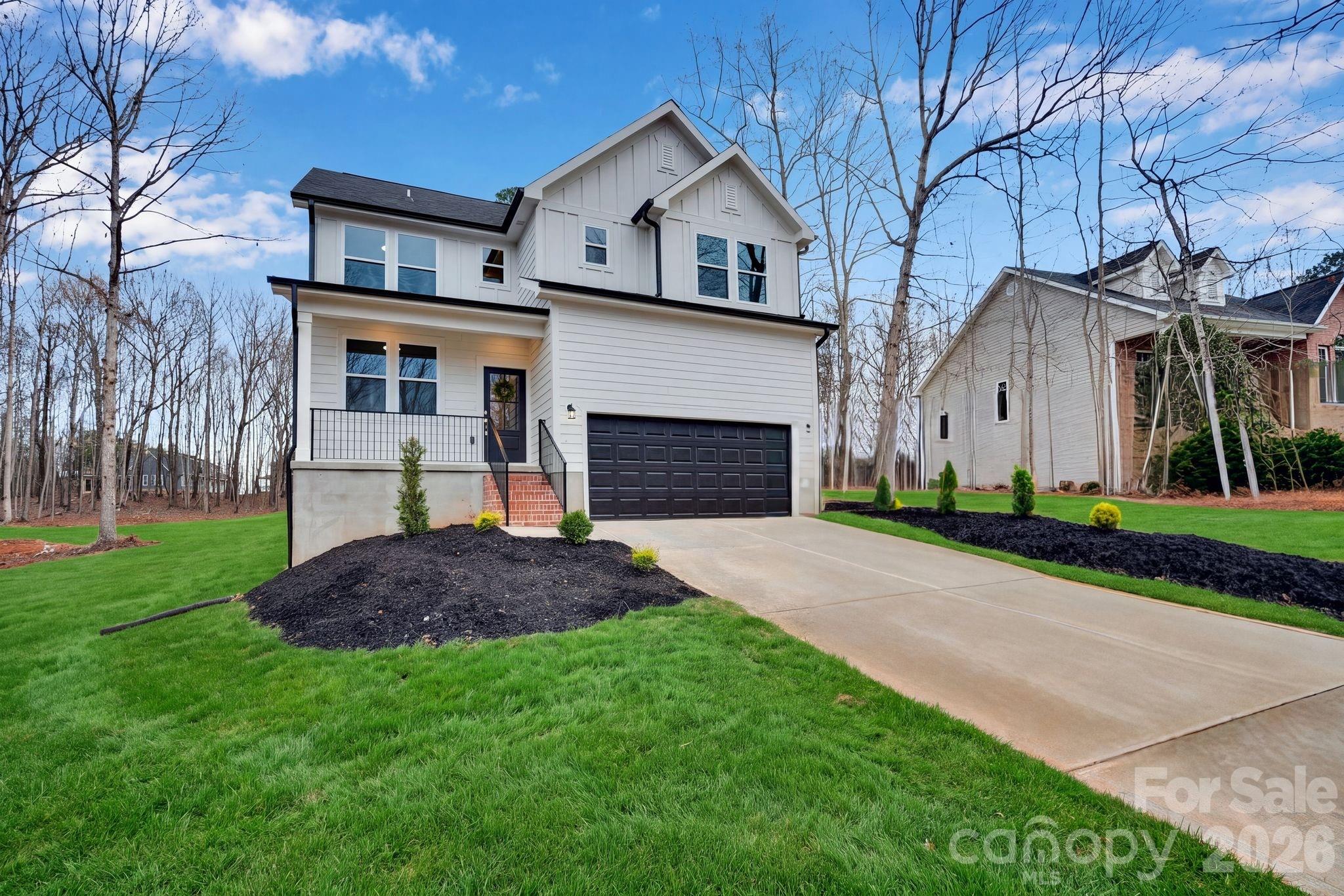 146 Forest Creek Dr, Statesville, NC 28625