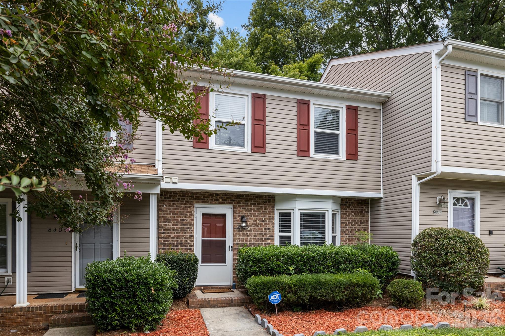 8407 Rust Wood Pl, Charlotte, NC 28227