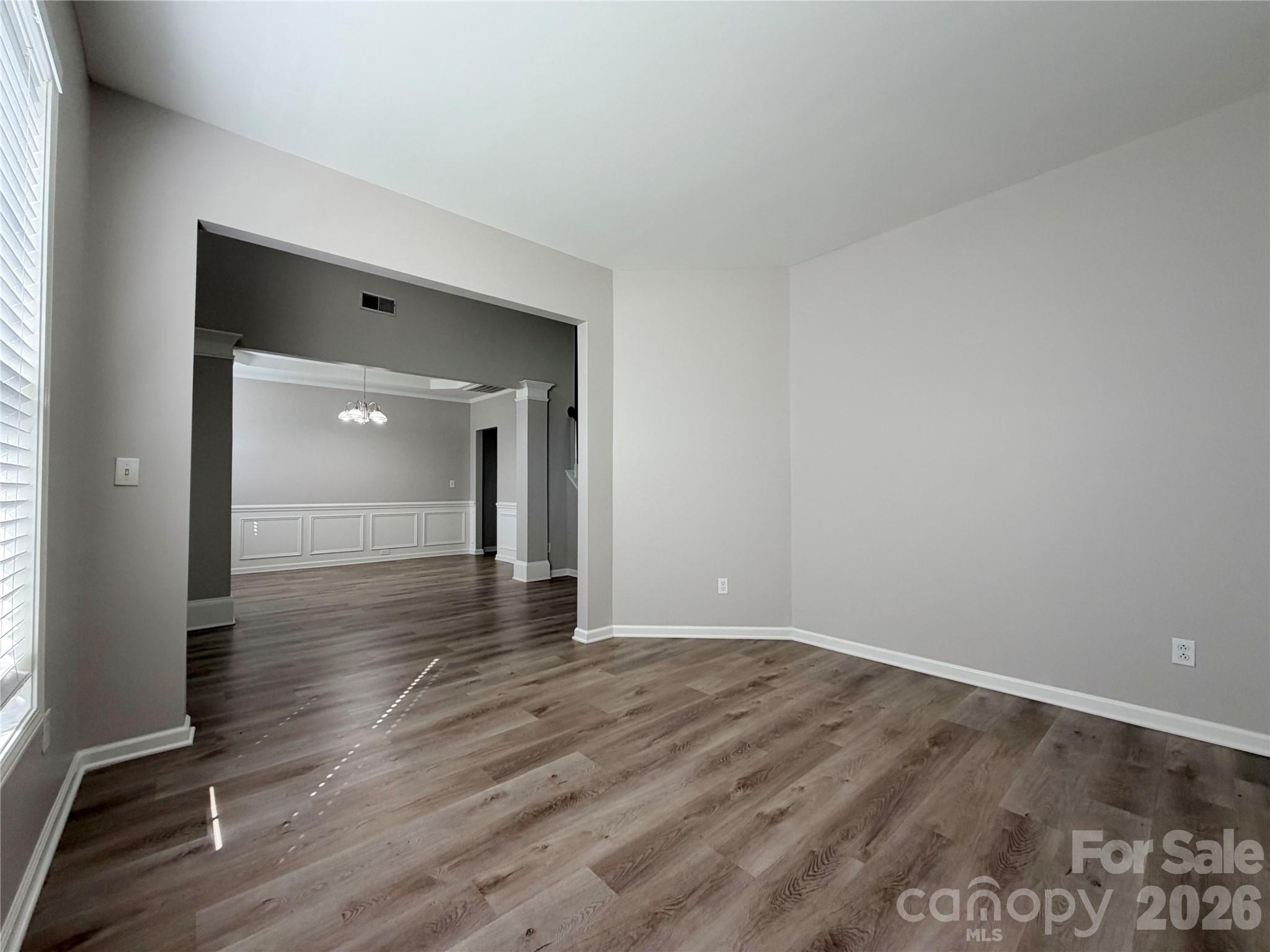 9927 Jeanette Cir, Charlotte, NC 28213