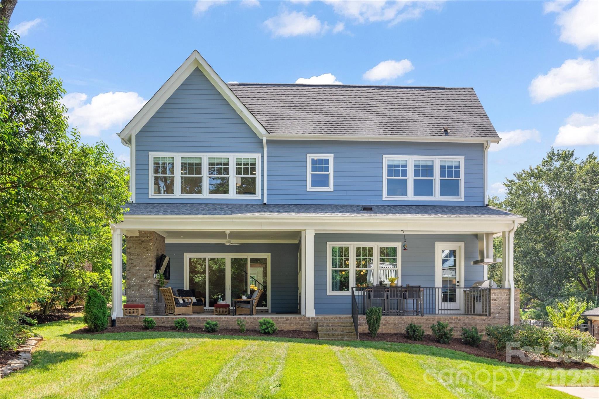 2511 Tower Ct, Charlotte, NC 28209