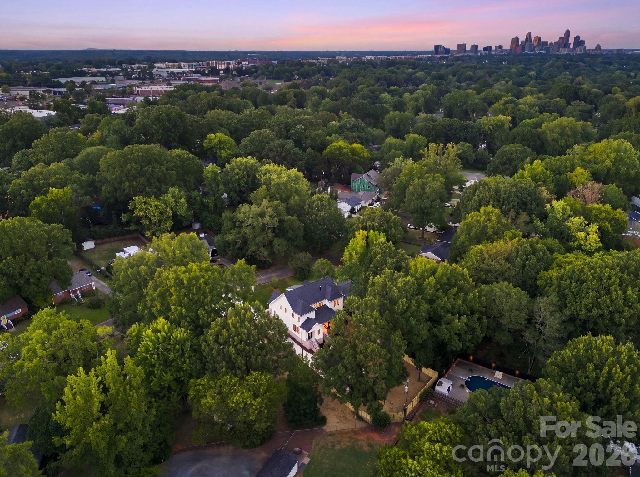 4647 General Pershing Dr, Charlotte, NC 28209