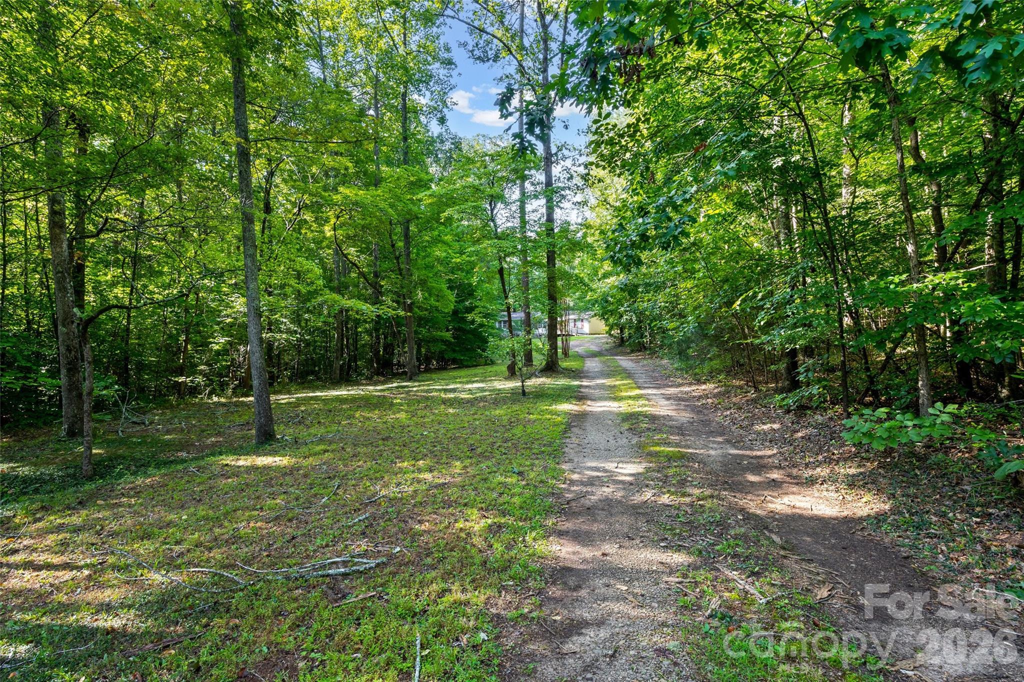 1475 Smith Woods Ln, Hickory Grove, SC 29717