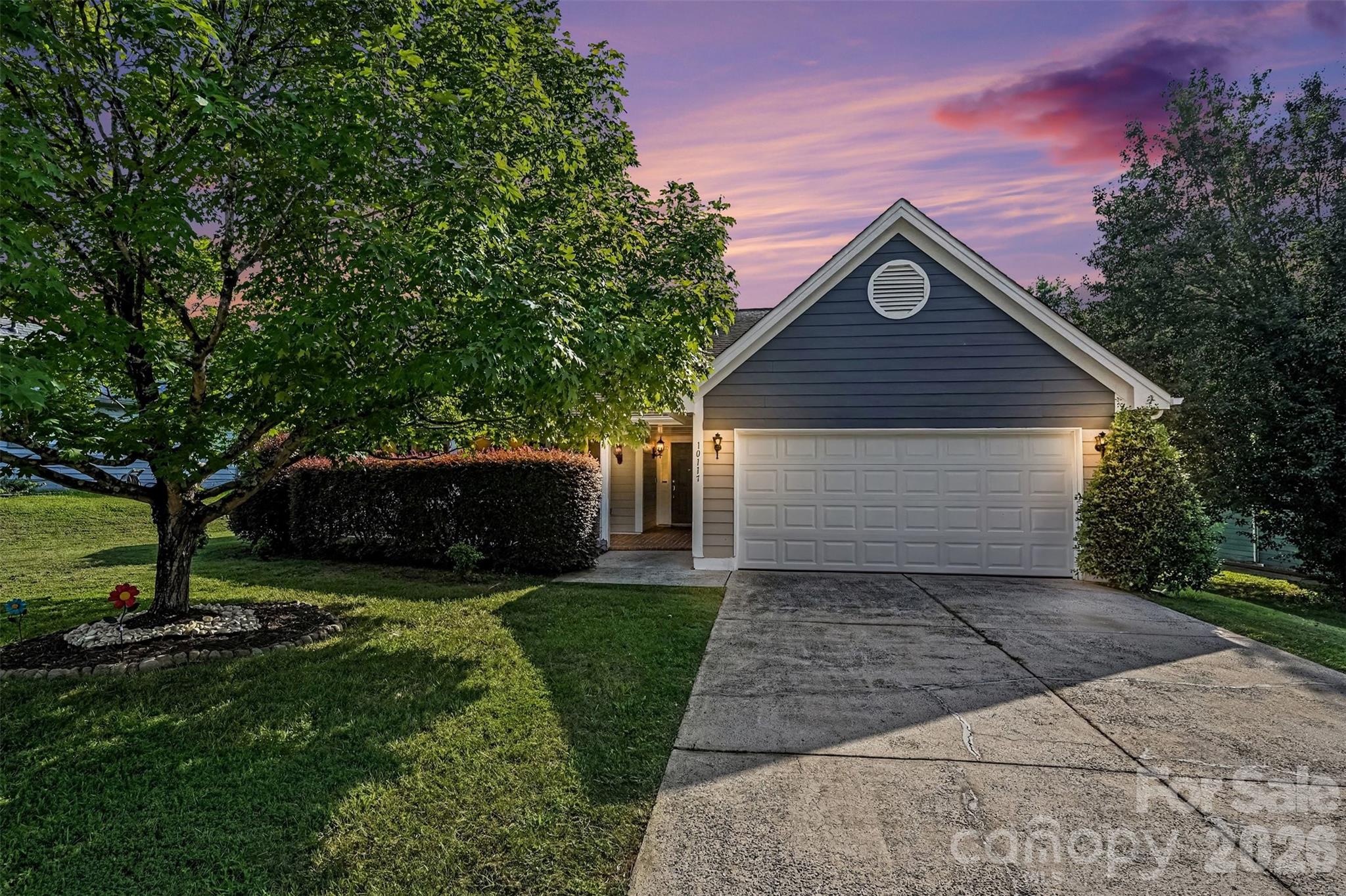 10117 Crayton Dr, Charlotte, NC 28269