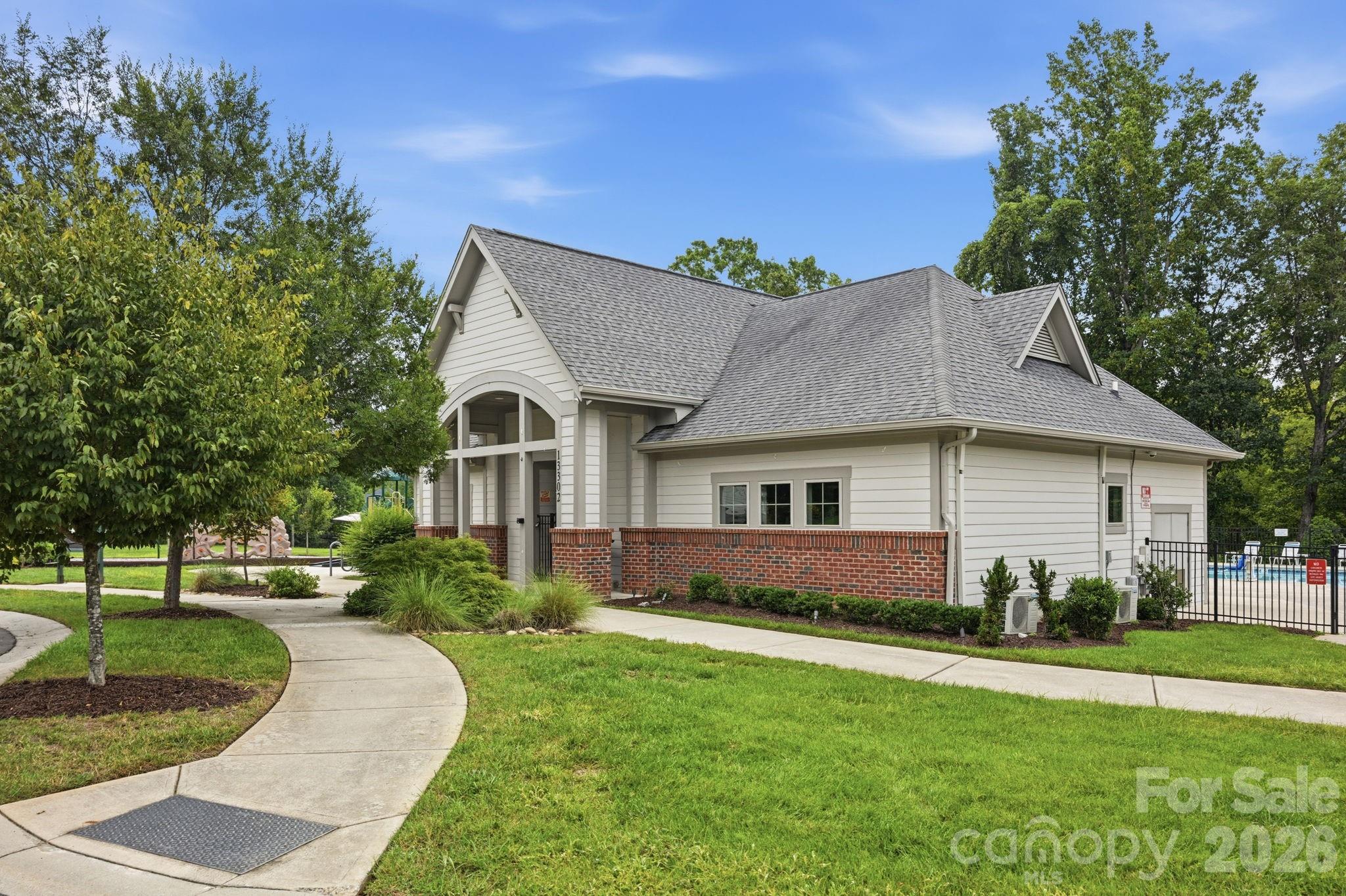 13410 Crystal Springs Dr, Huntersville, NC 28078