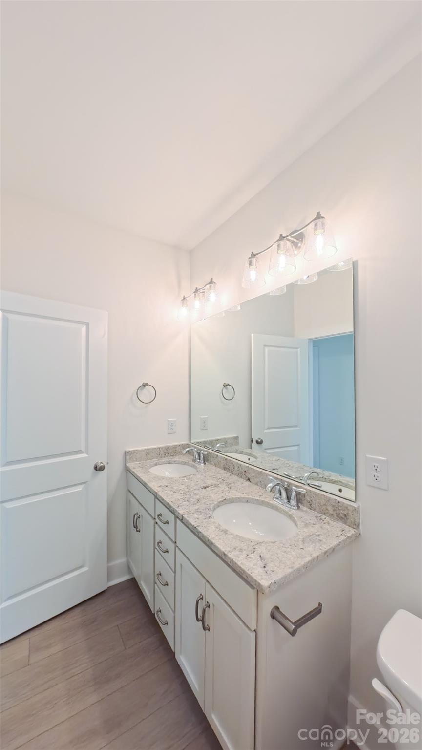 3111 Meadowcrest Dr, Clover, SC 29710