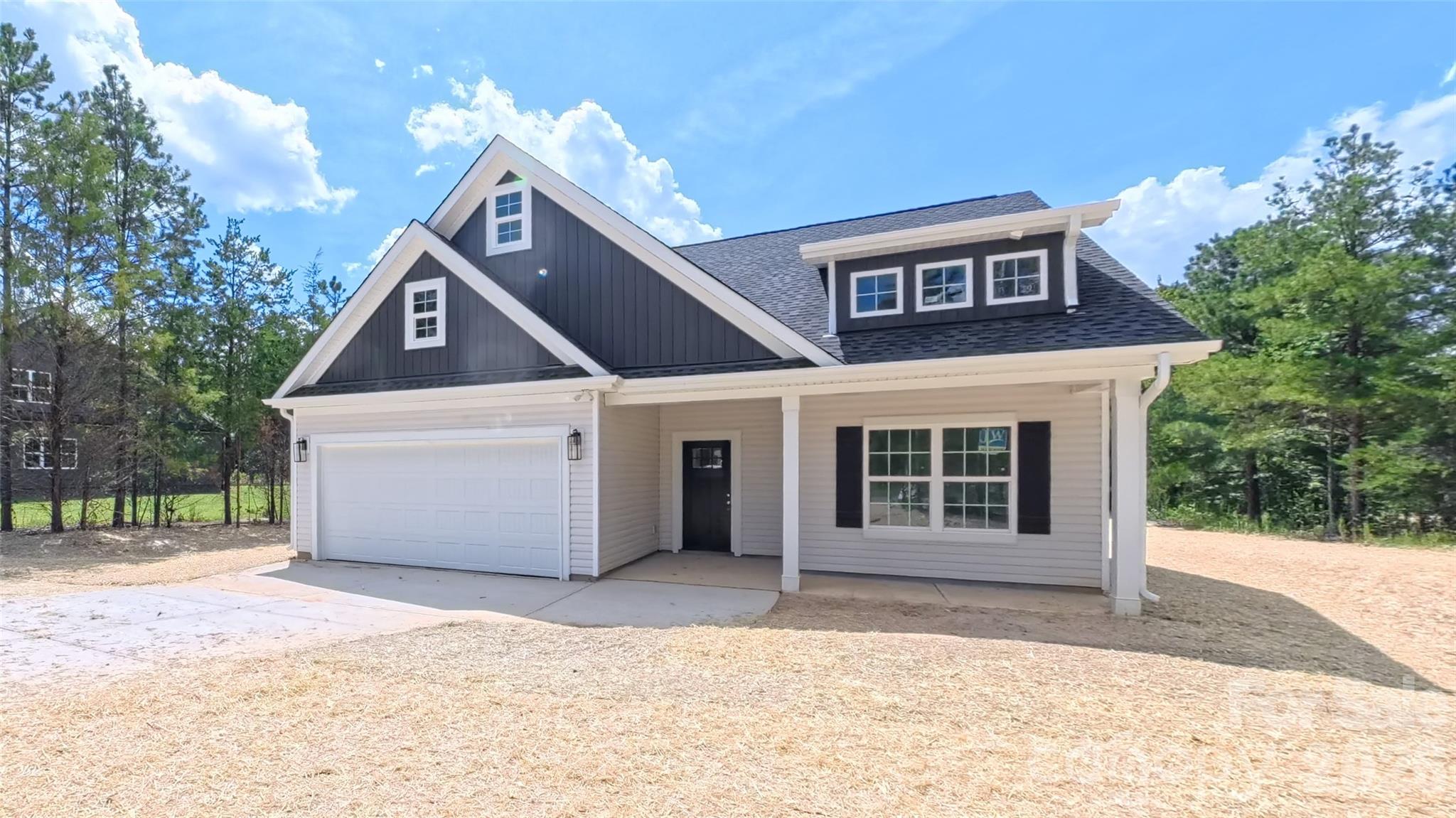 3111 Meadowcrest Dr, Clover, SC 29710