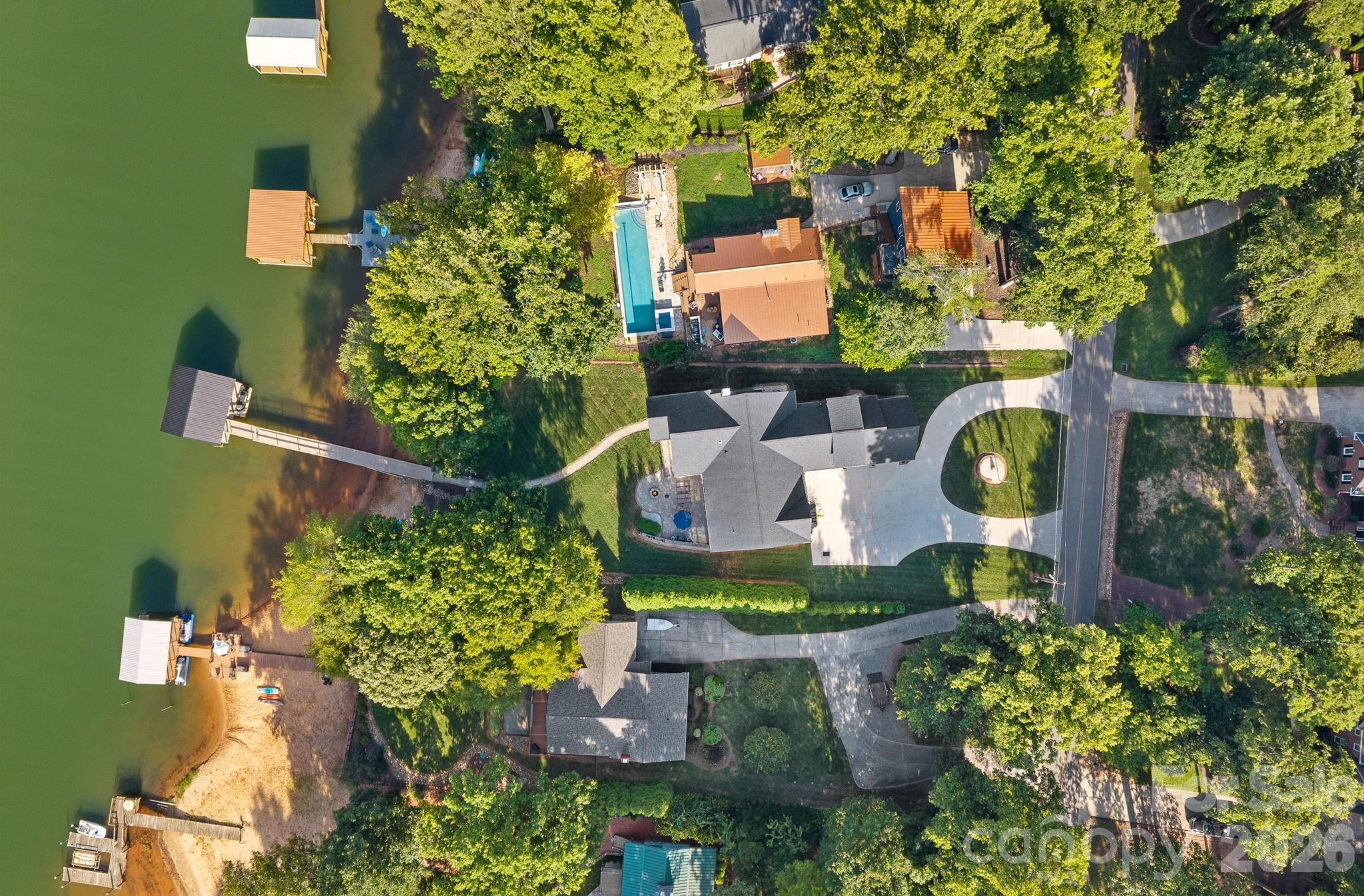 160 Malibu Rd, Mooresville, NC 28117