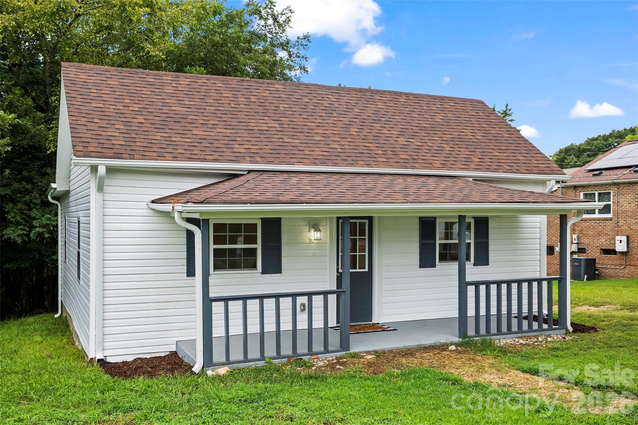 605 Kings Mountain St, Clover, SC 29710