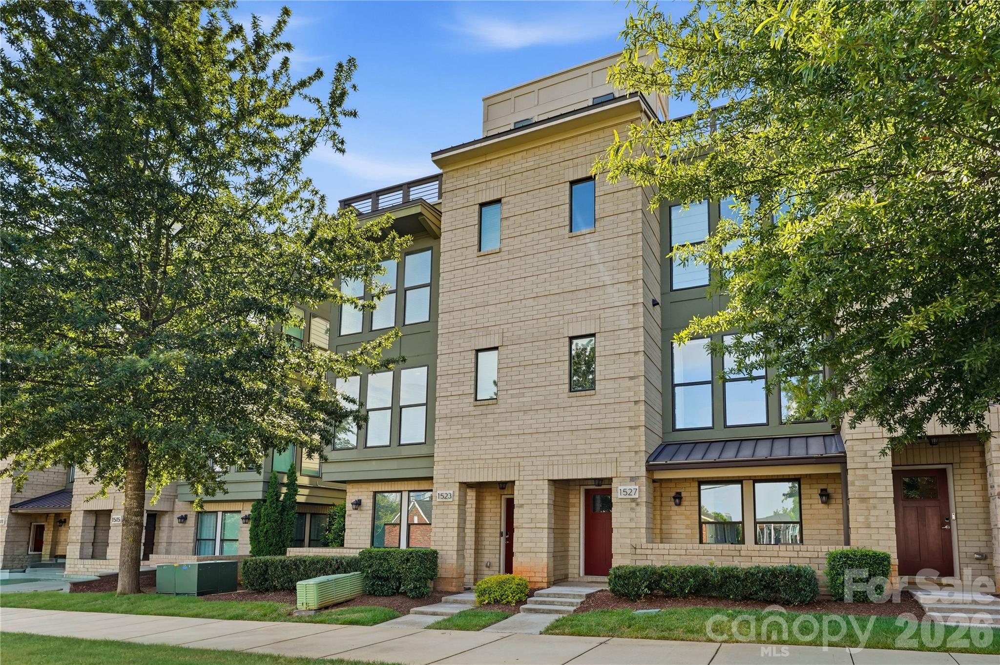 1523 Duckworth Ave, Charlotte, NC 28208