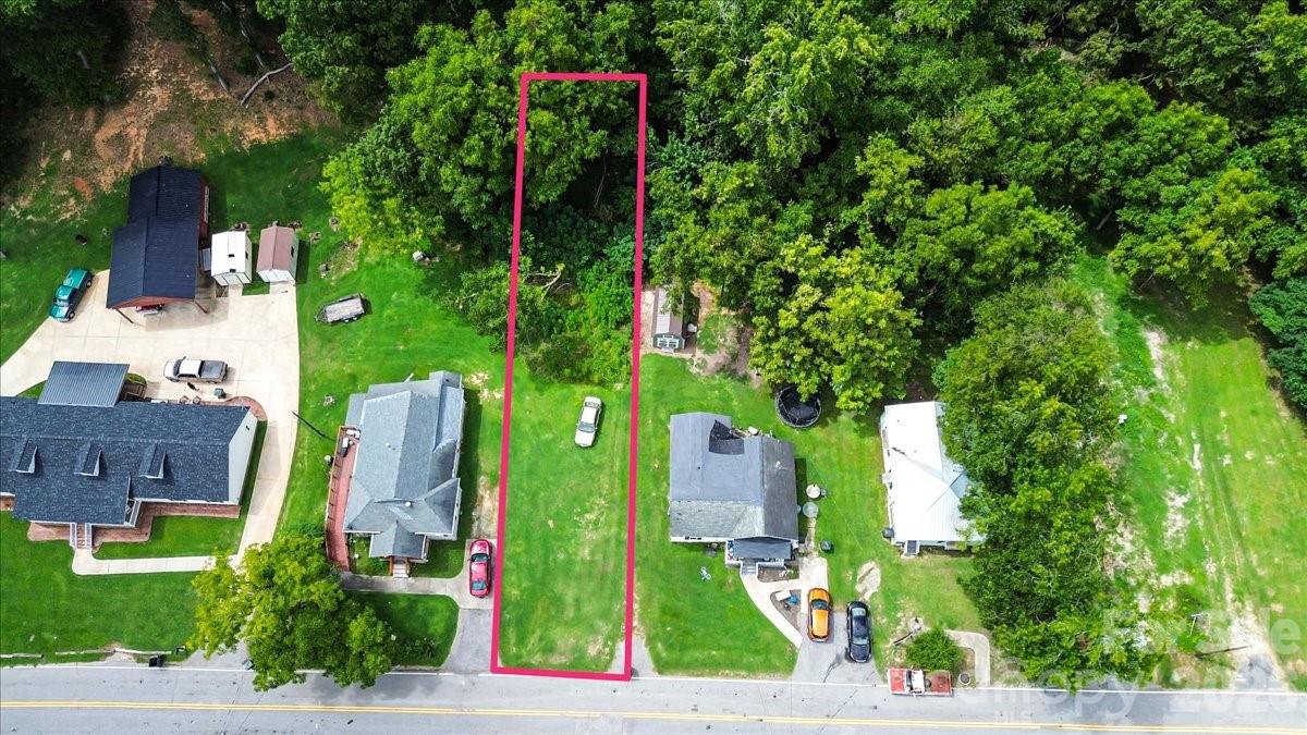 13 Magnolia St, York, SC 29745