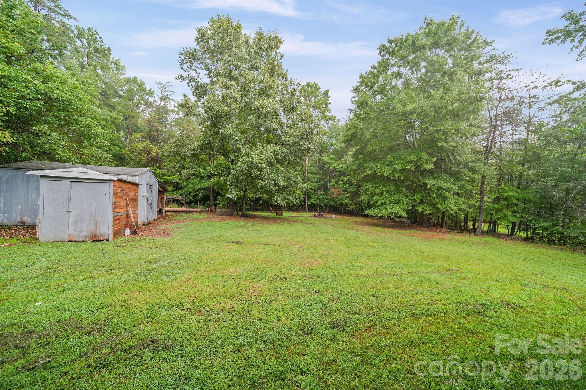147 Island Terrace Rd, Statesville, NC 28677