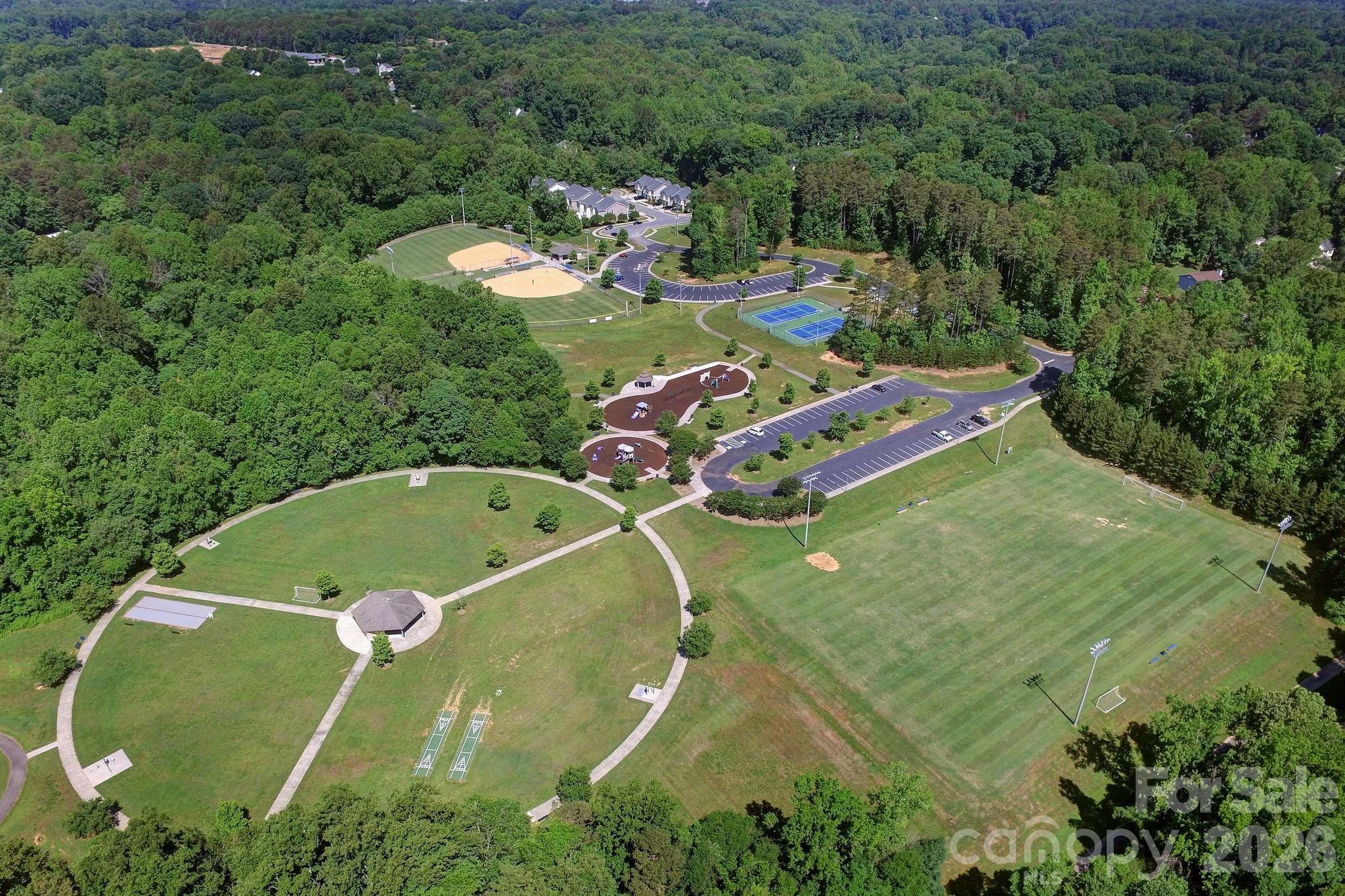 189 River Birch Cir, Mooresville, NC 28115