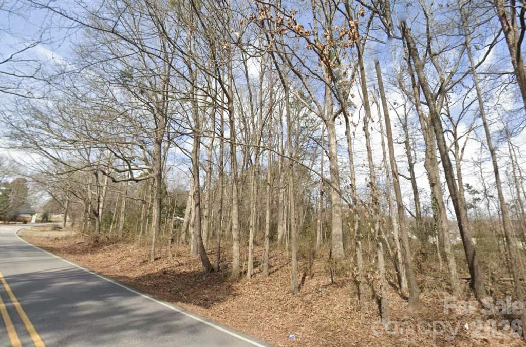 607 S Skyland Dr, Bessemer City, NC 28016
