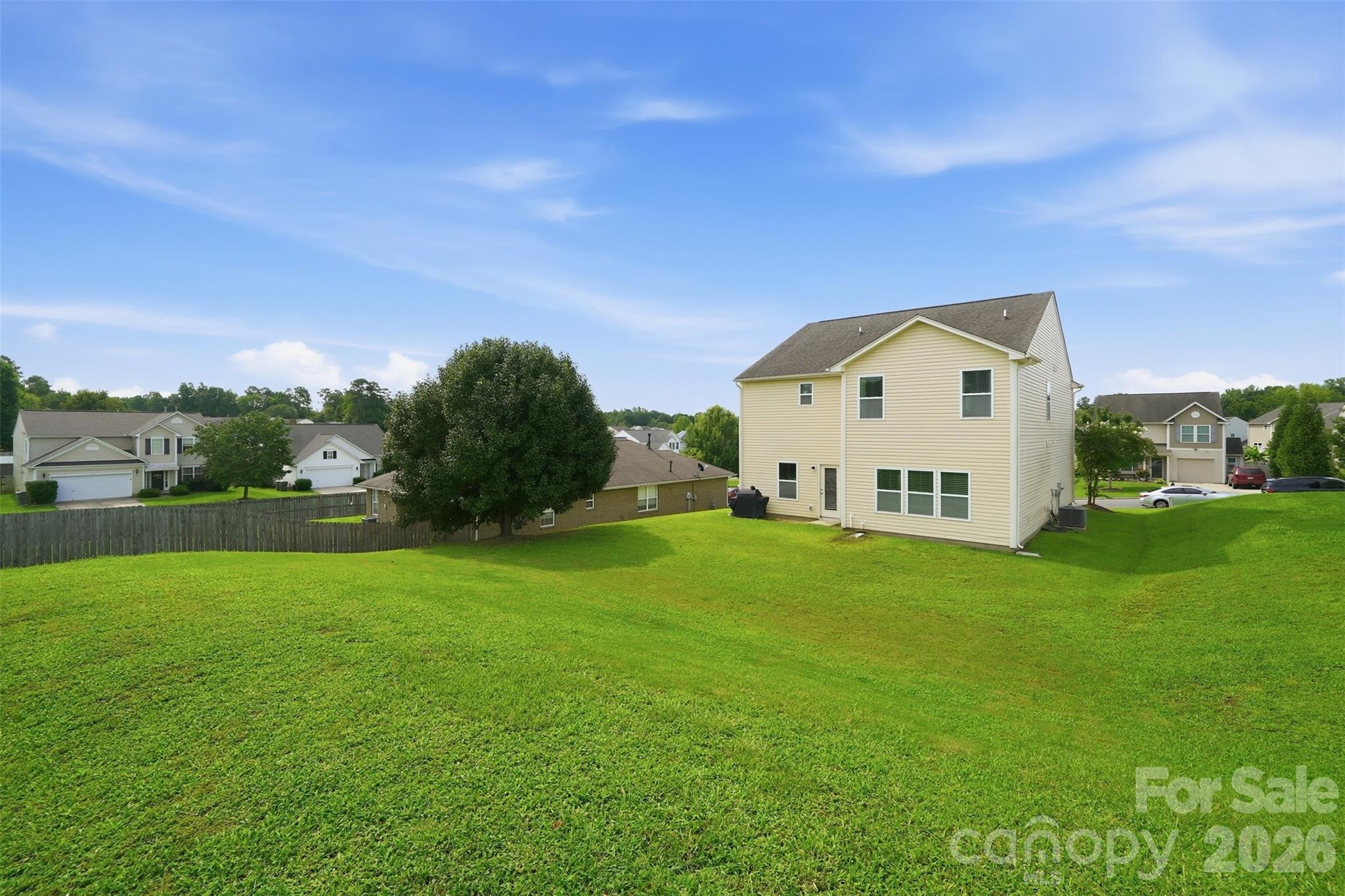 1991 Clear Brook Dr, Kannapolis, NC 28083