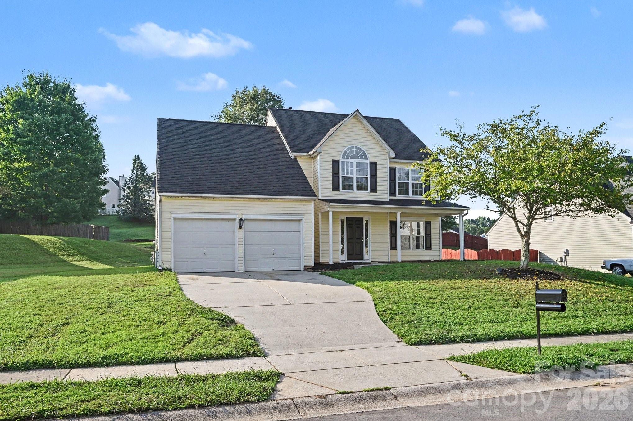 11008 Padderborn Ct, Charlotte, NC 28215