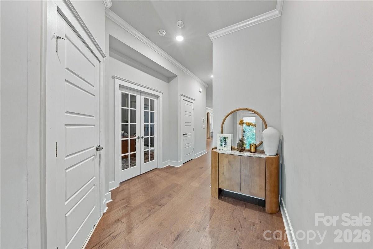 1233 Drummond Ave, Charlotte, NC 28205