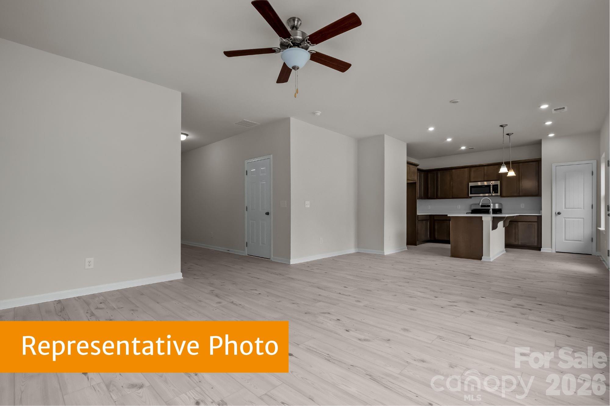 4149 Ruth Creek Ct, Charlotte, NC 28216