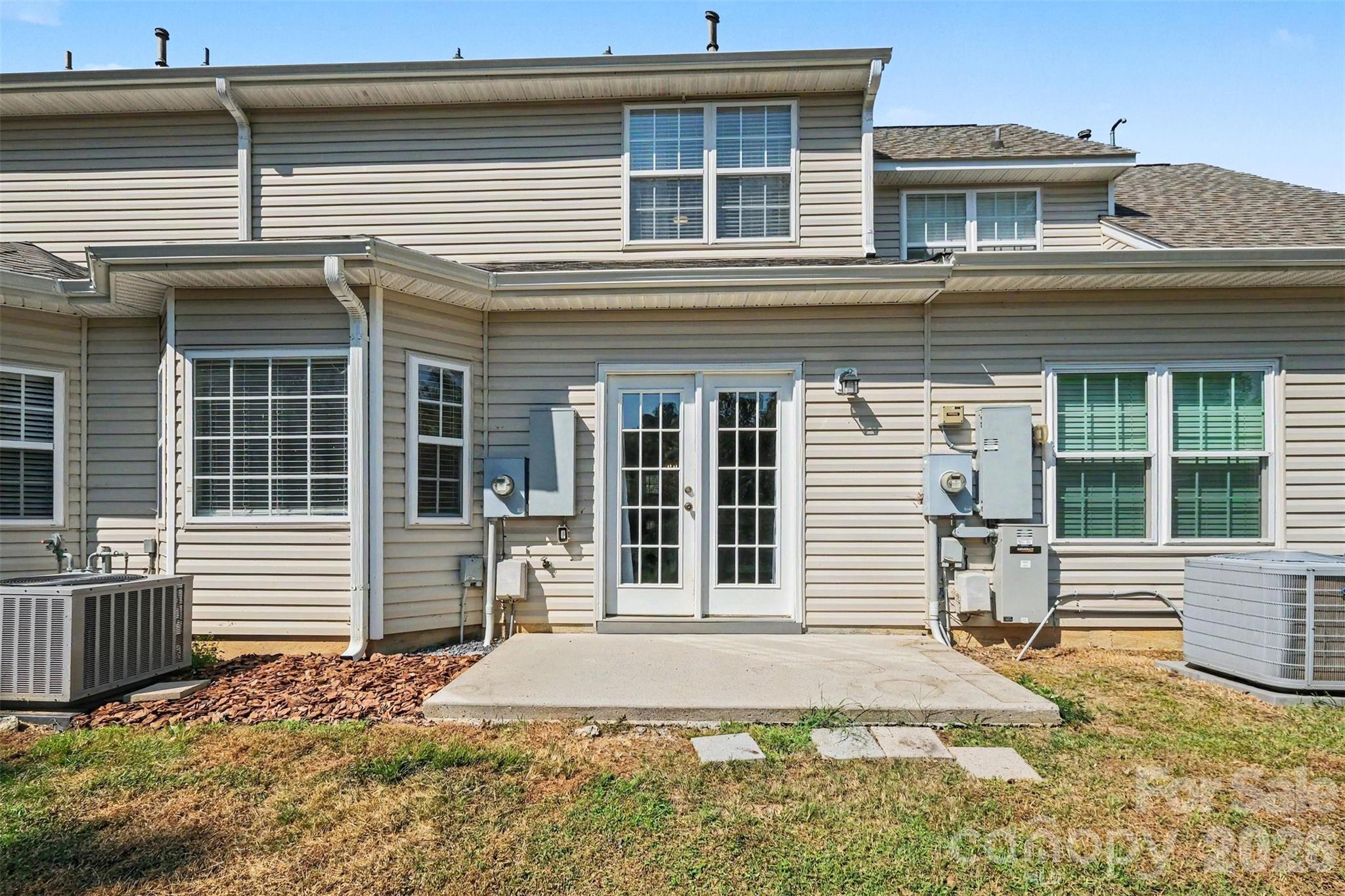 321 Valley Brook Ln SE, Concord, NC 28025