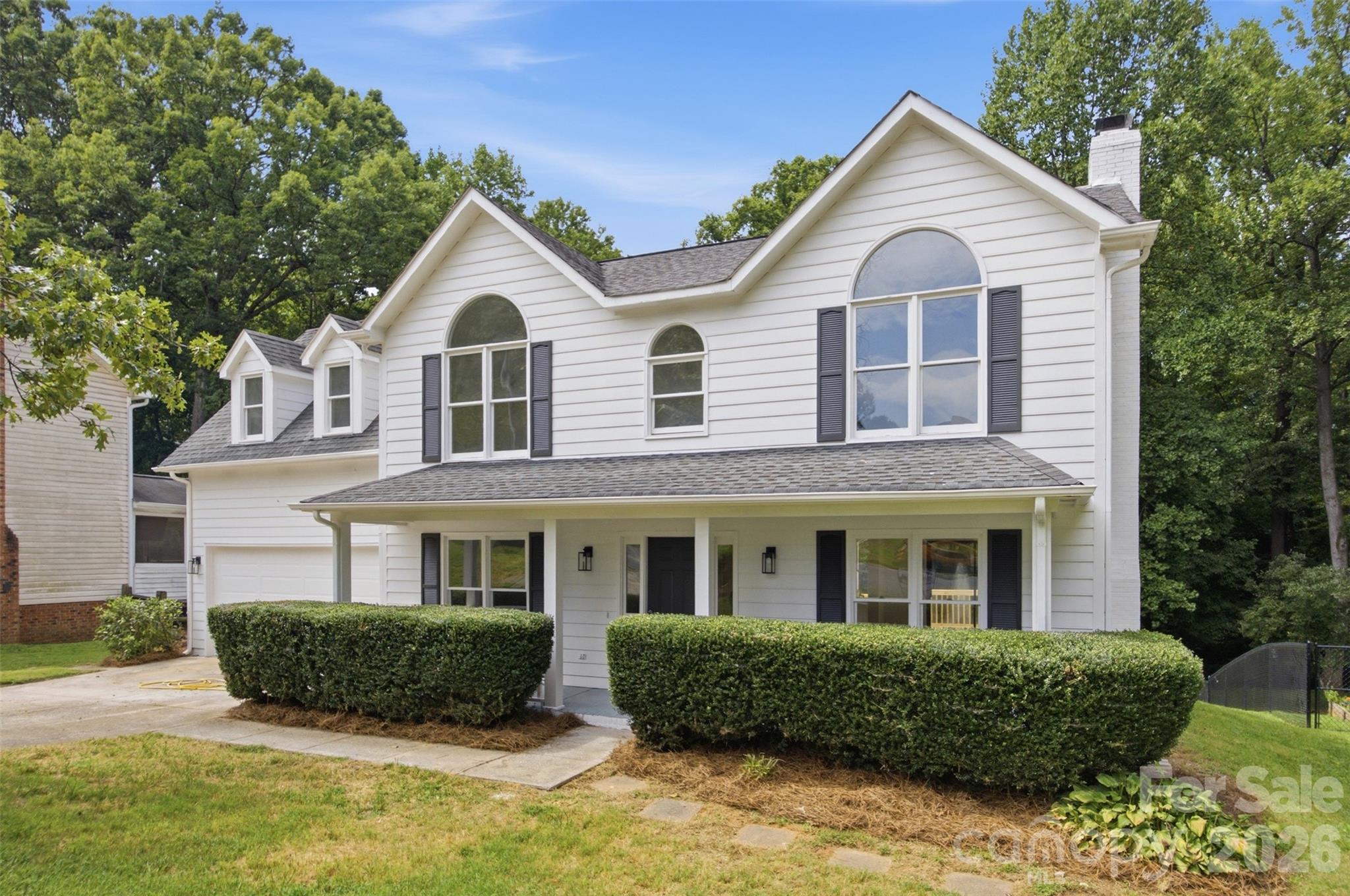 7241 Mcteal Pl, Charlotte, NC 28262