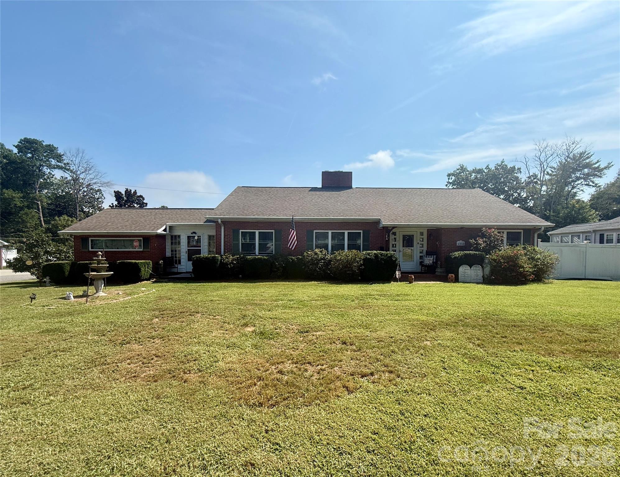 401 S Mulberry St, Cherryville, NC 28021
