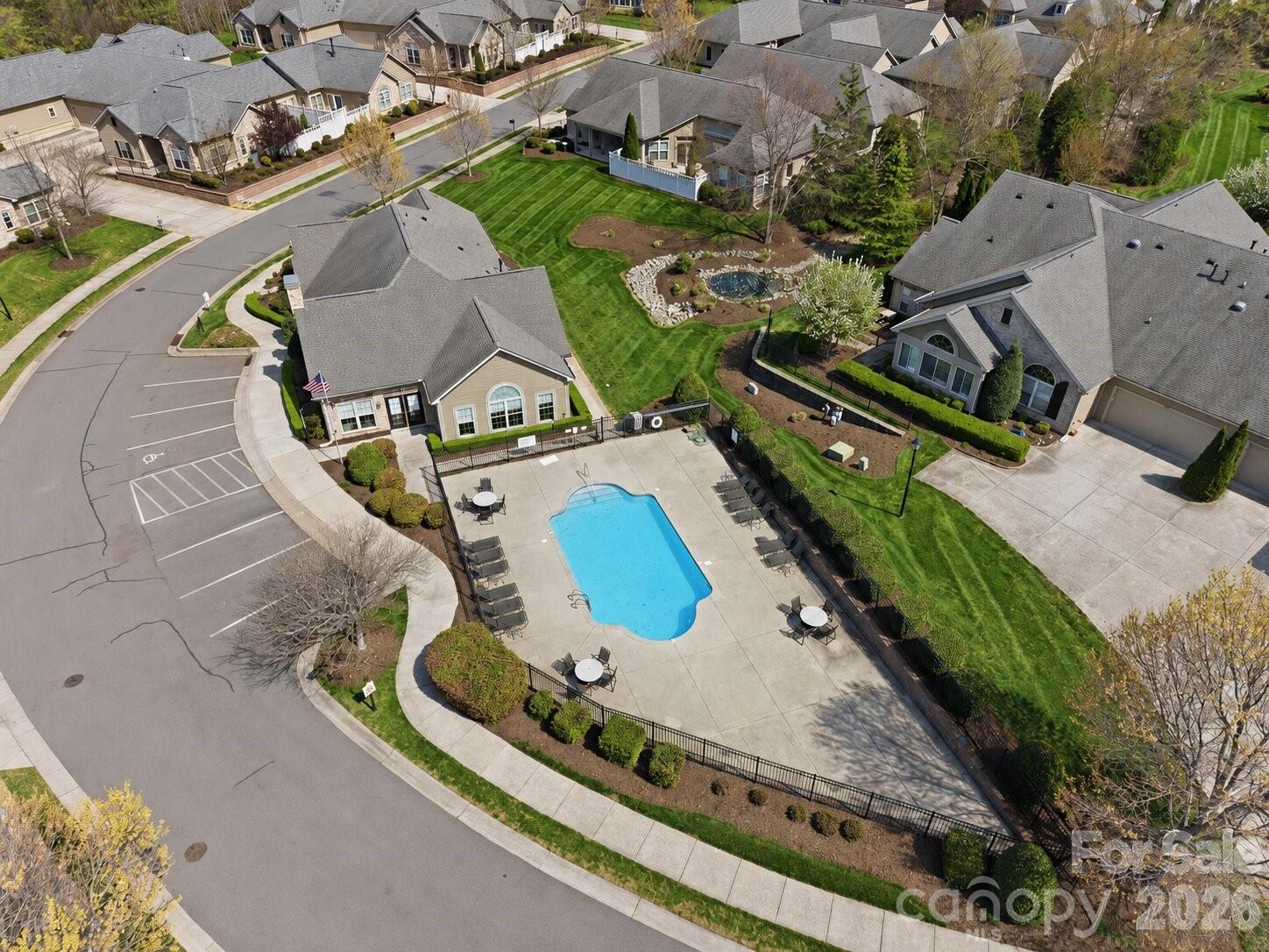 5028 Polo Gate Blvd, Charlotte, NC 28216