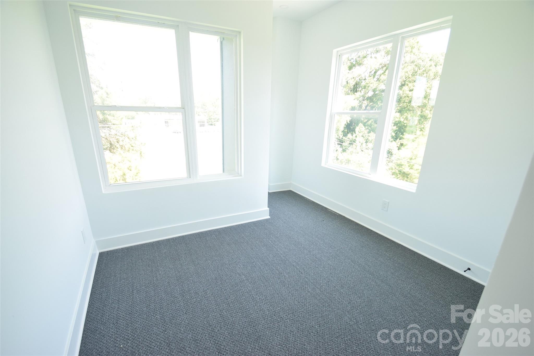 5108 Eaton Cir, Charlotte, NC 28208