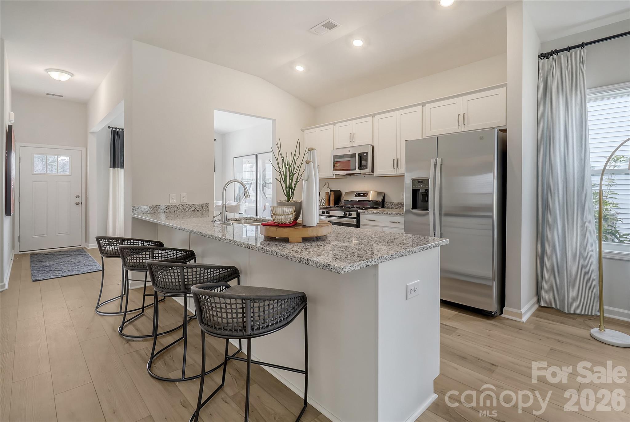 5009 Montoya St, Charlotte, NC 28215
