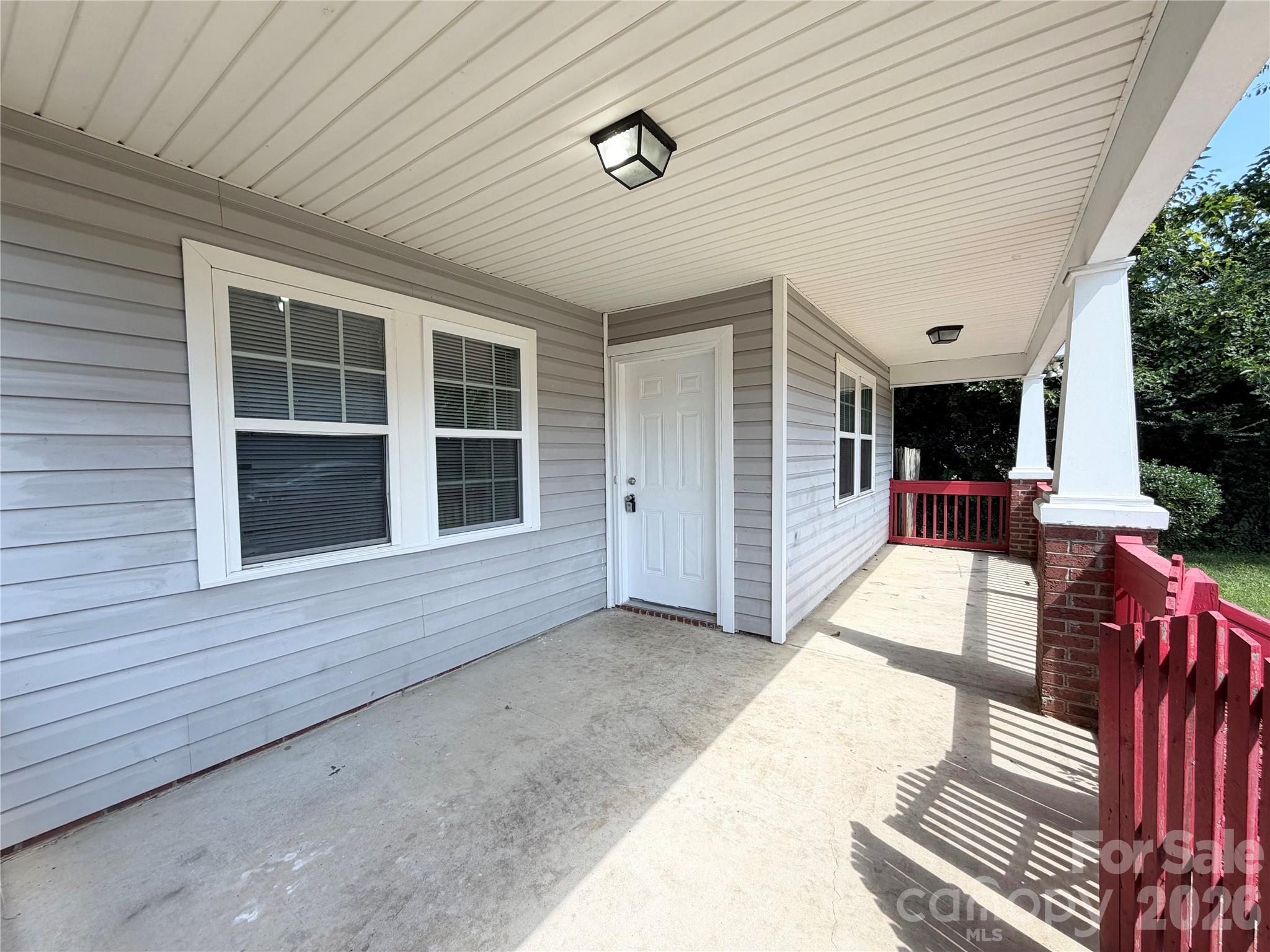 2107 Custer St, Charlotte, NC 28216