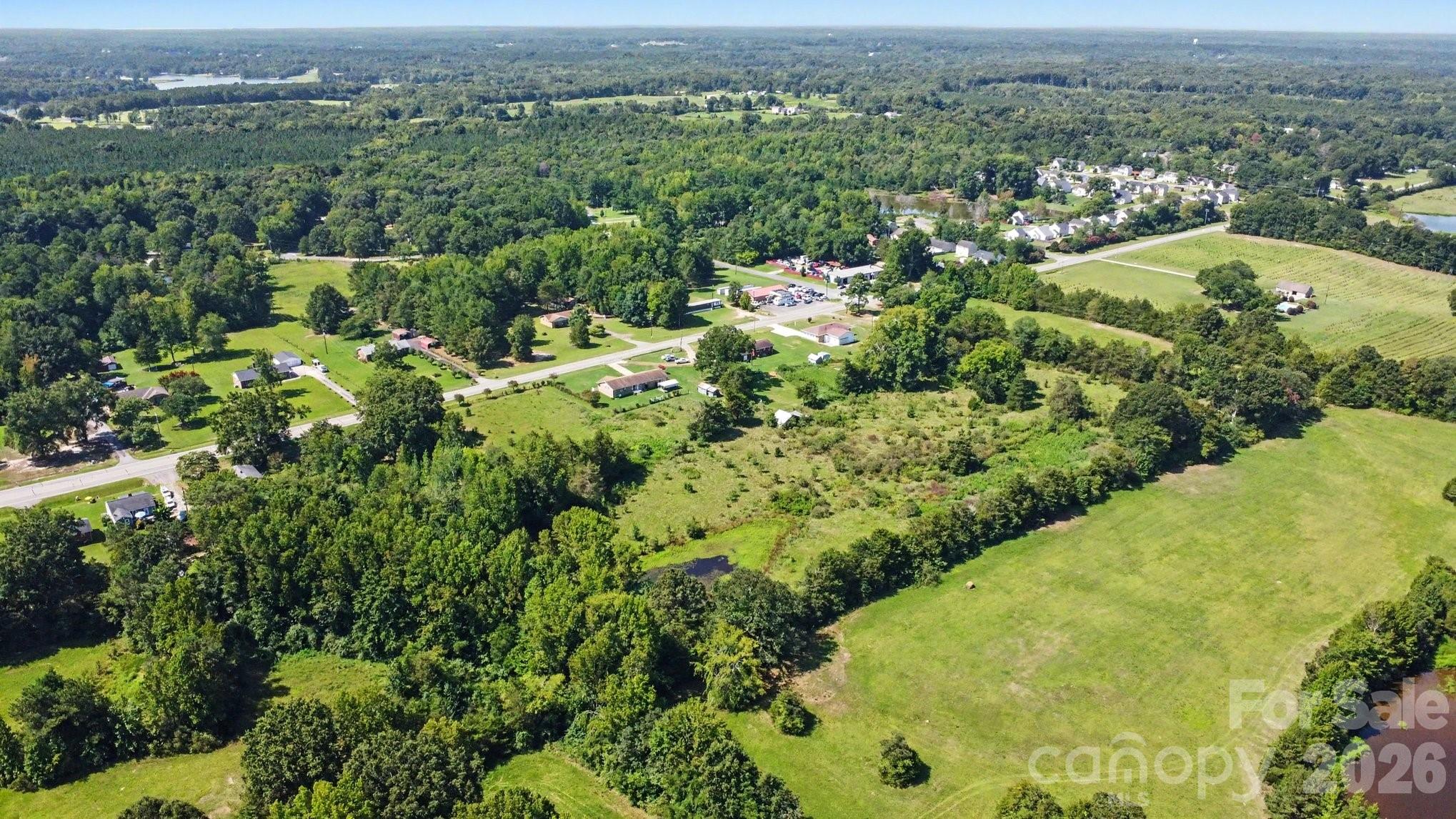 2997 Flat Creek Rd, Lancaster, SC 29720