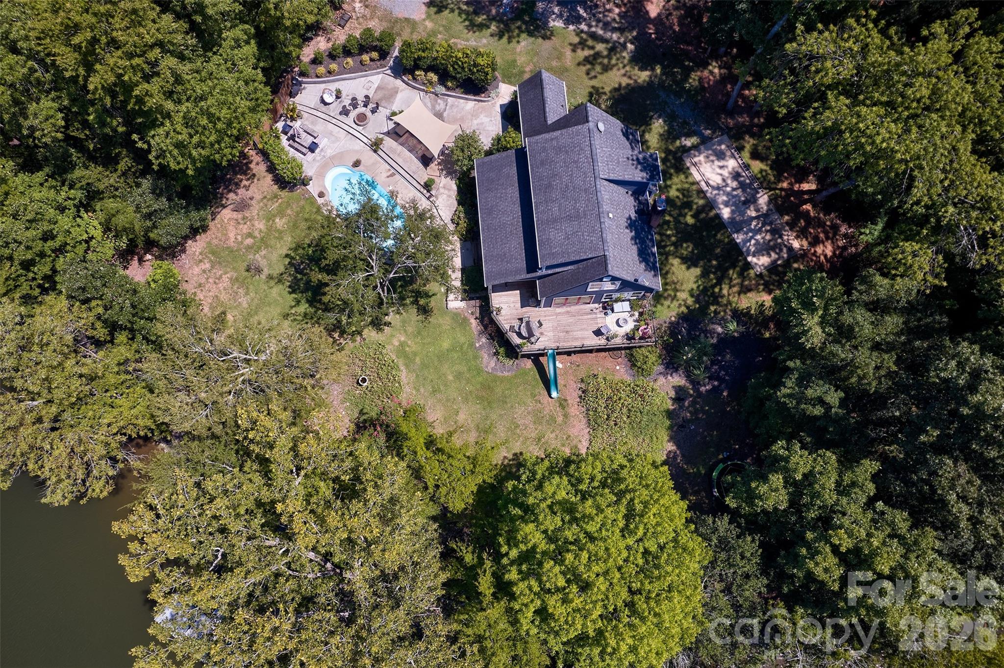 486 Willow Cove Rd, Lake Wylie, SC 29710