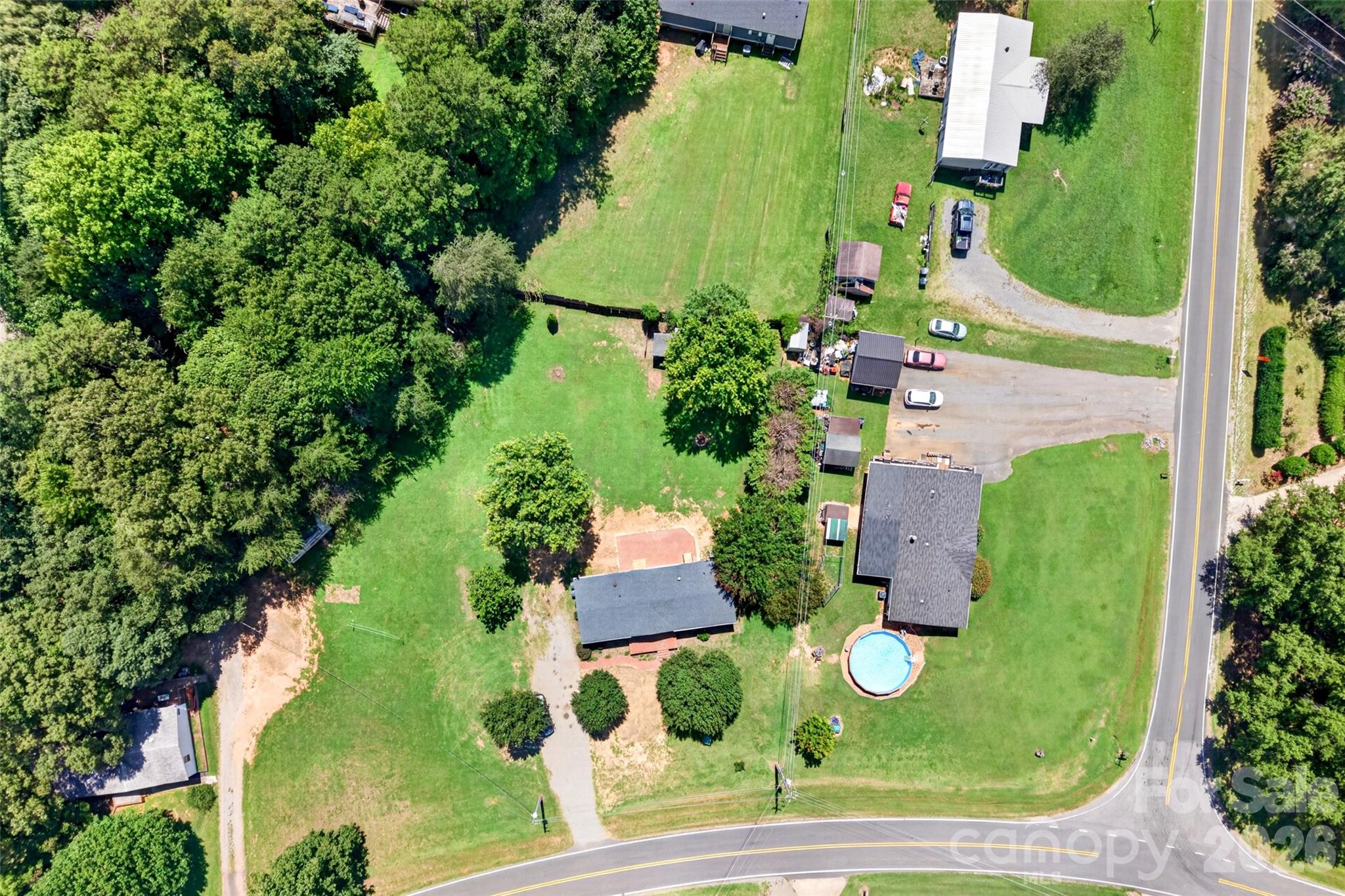 3312 Amity Hill Rd, Statesville, NC 28677