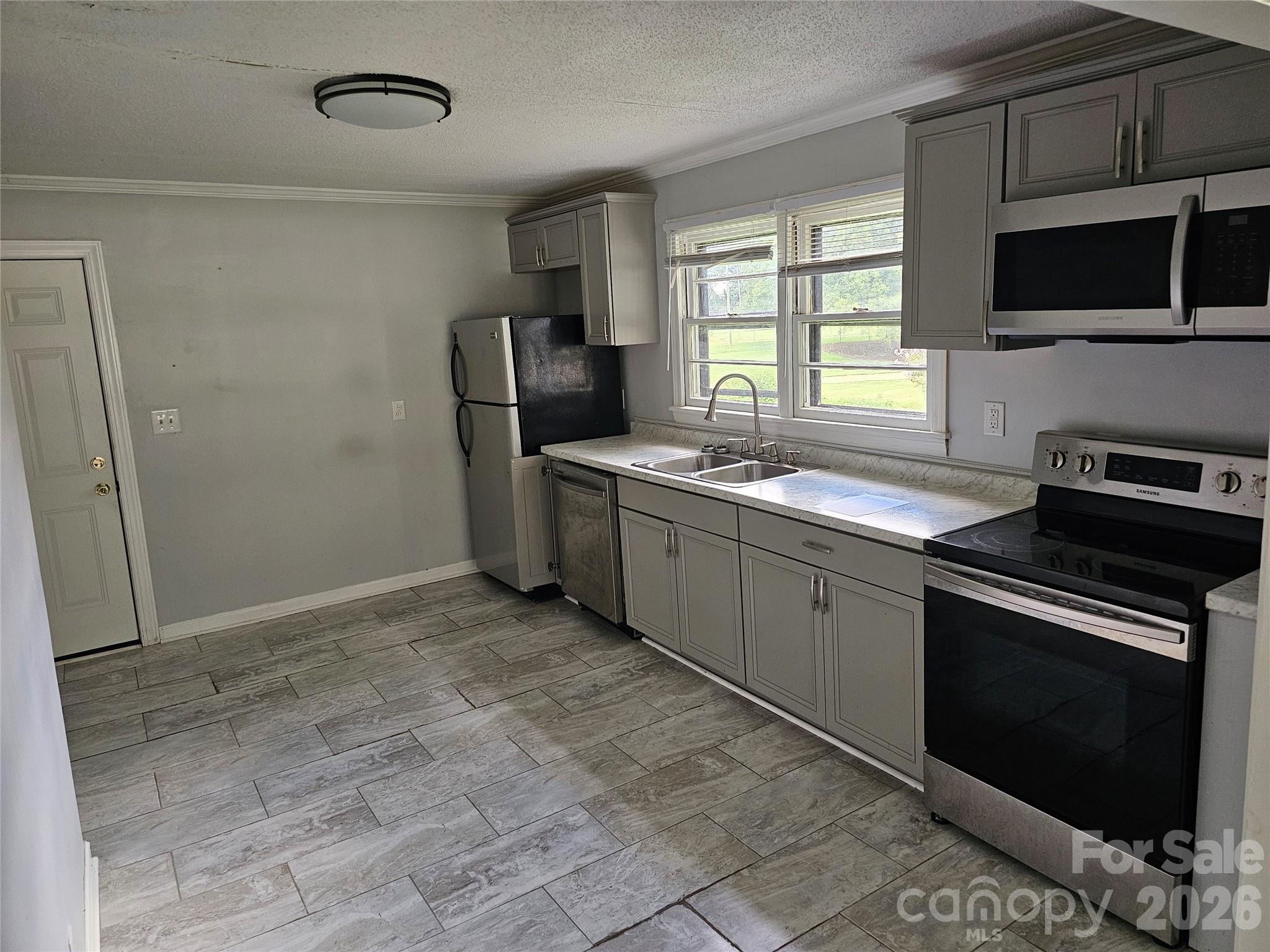840 W Garrison Blvd, Gastonia, NC 28052
