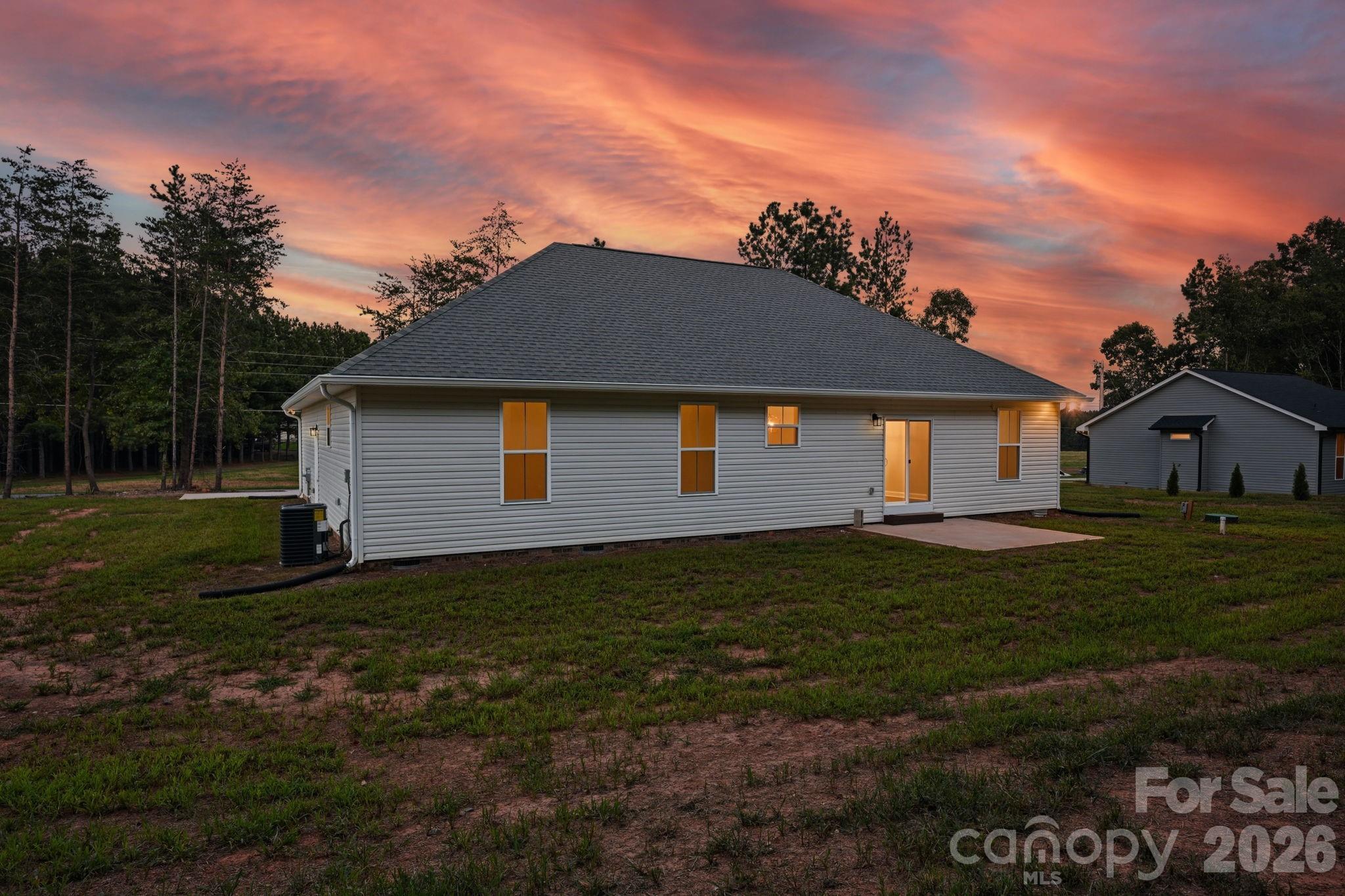 2271 Lee Lawing Rd, Lincolnton, NC 28092