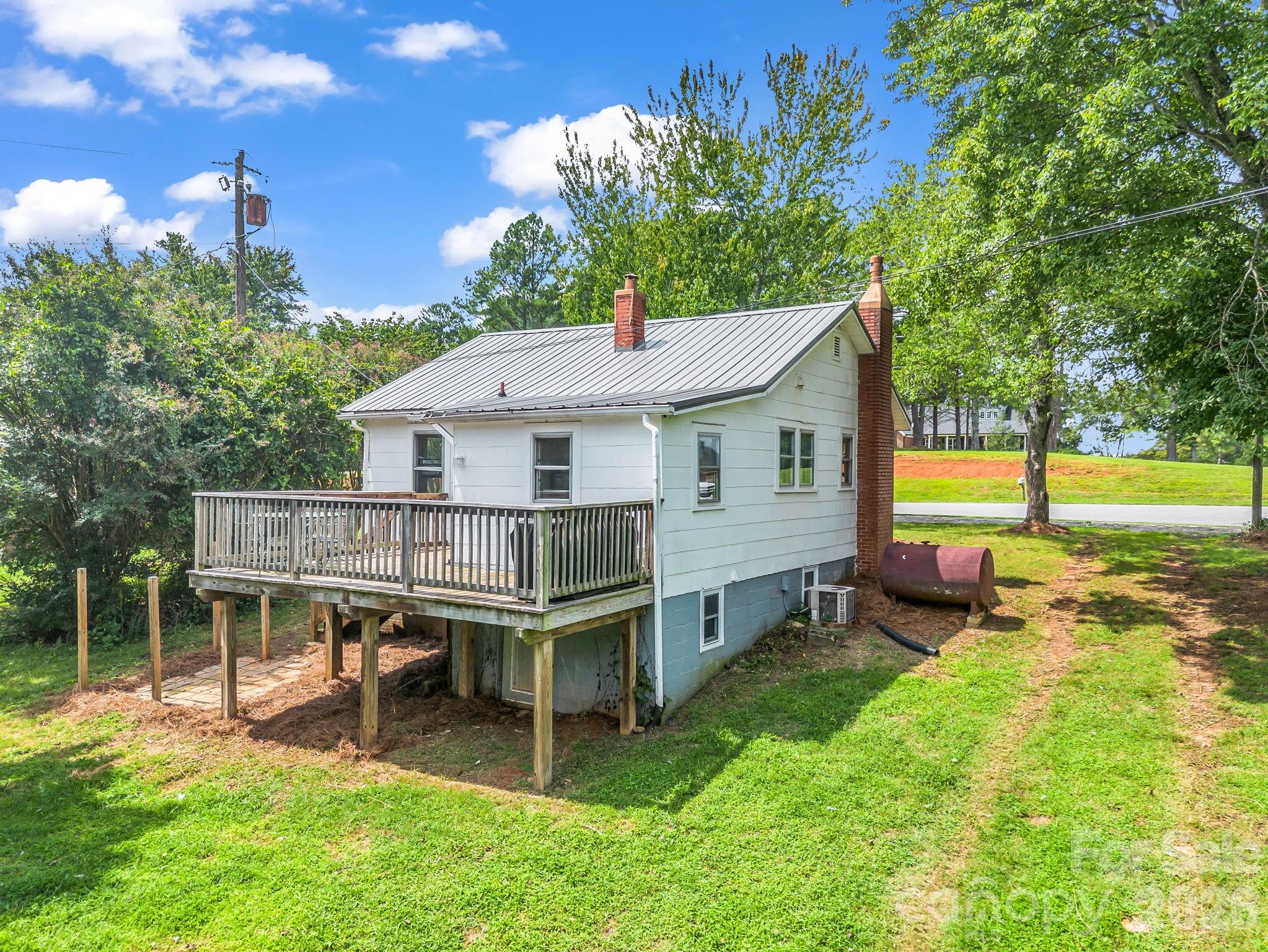 1302 Startown Rd, Lincolnton, NC 28092