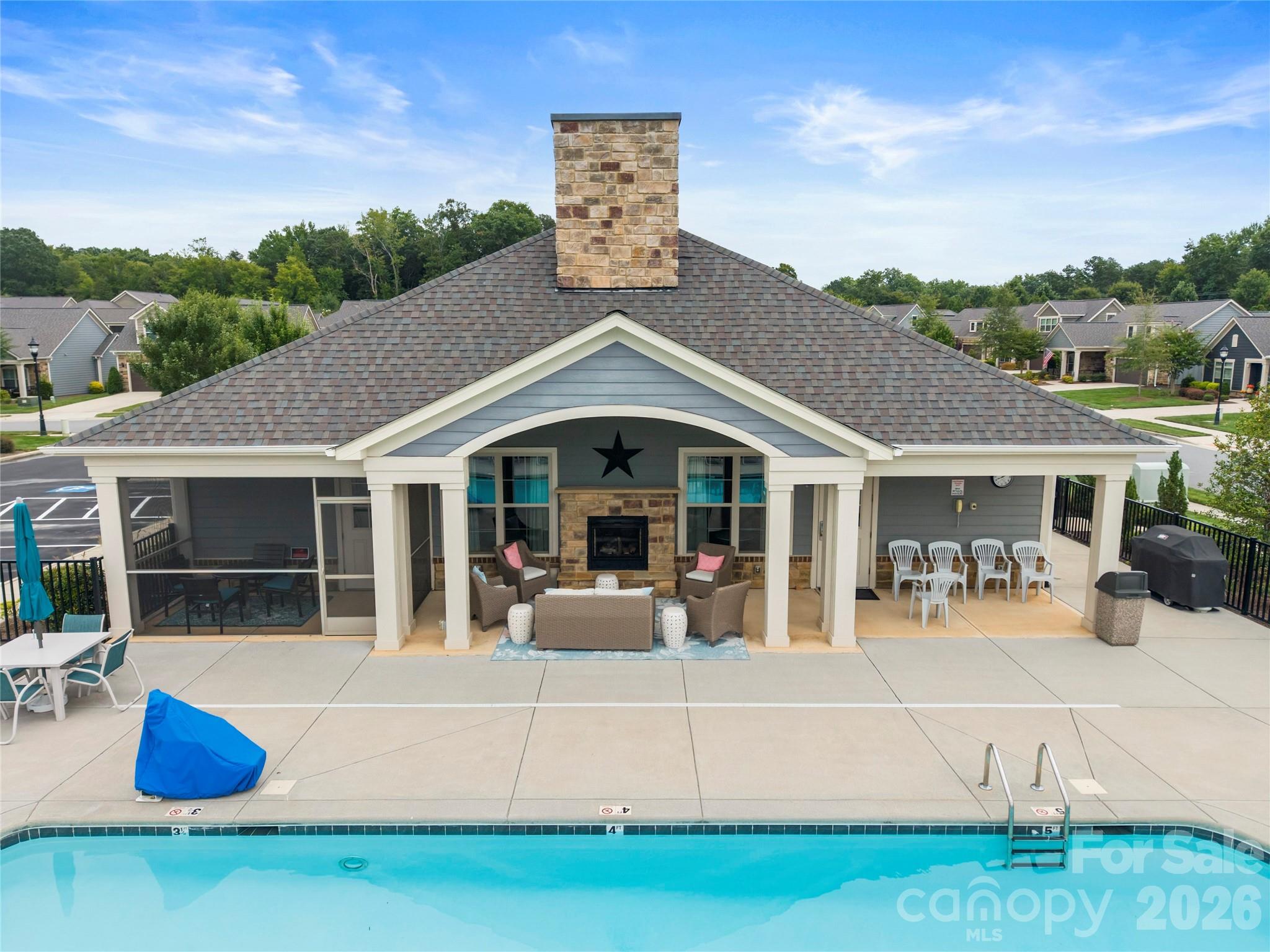 661 Poplar View Dr NW, Concord, NC 28027