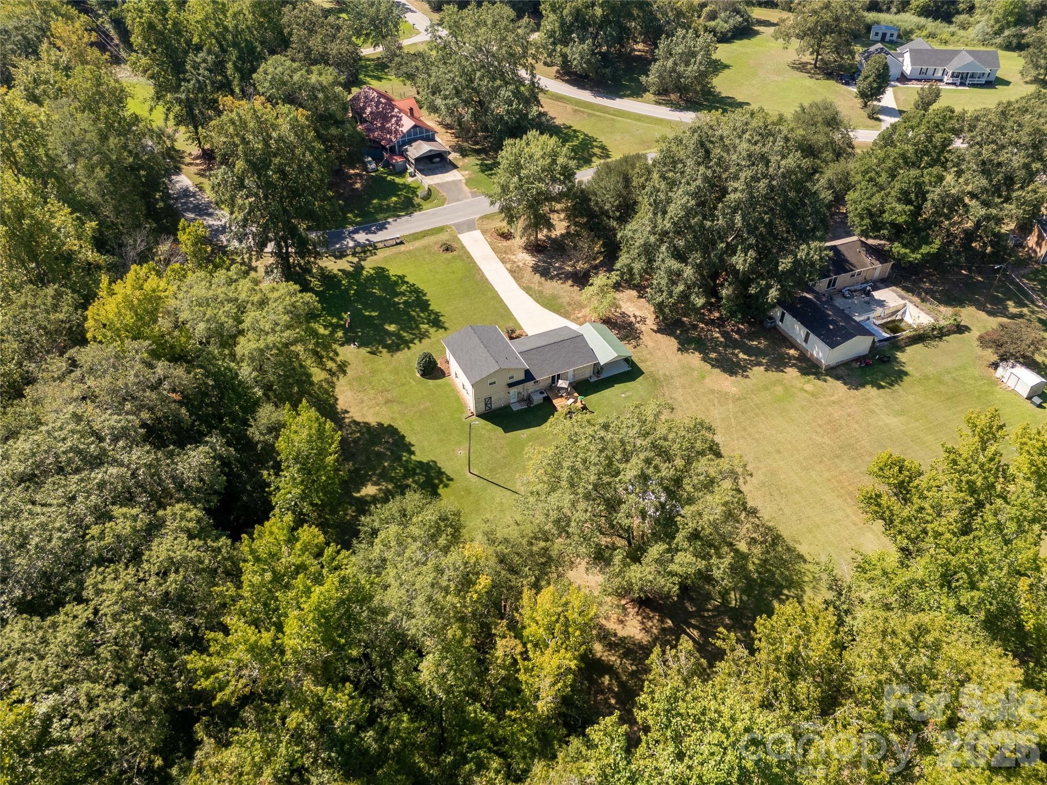 2019 Green Peach Rd, Lancaster, SC 29720
